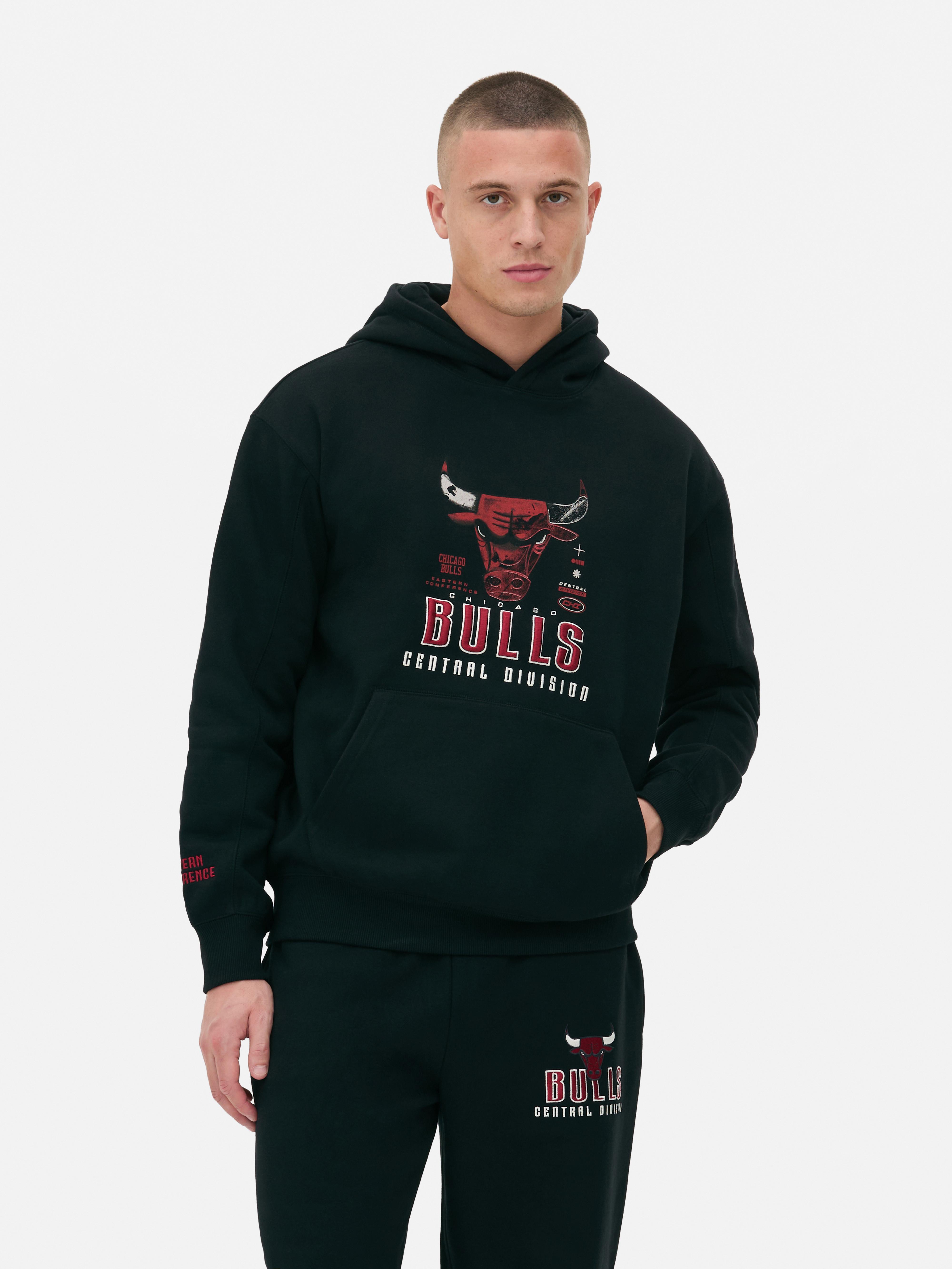 Men s Black NBA Chicago Bulls Graphic Hoodie Penneys