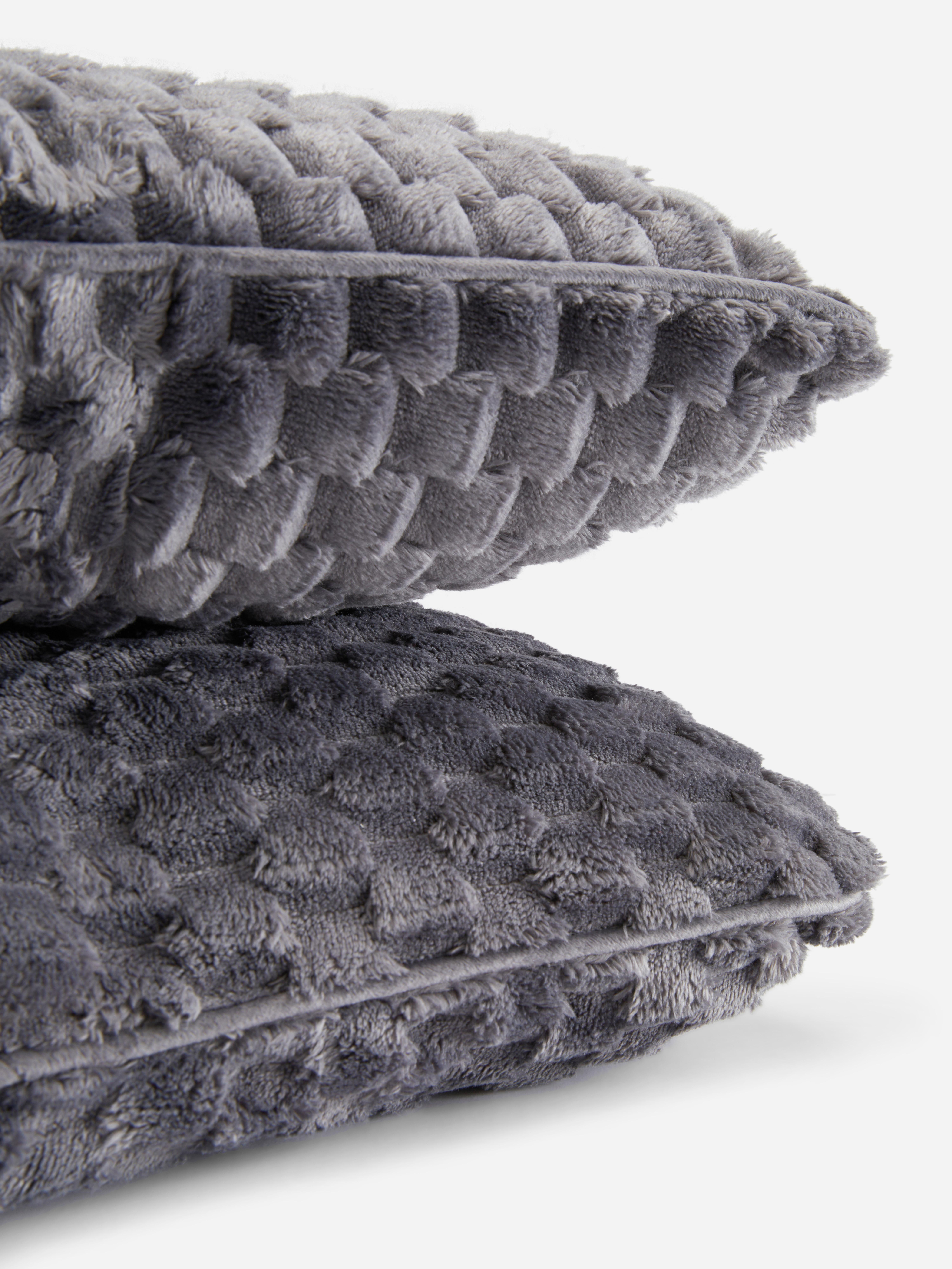 2pk Honeycomb Texture Cushions