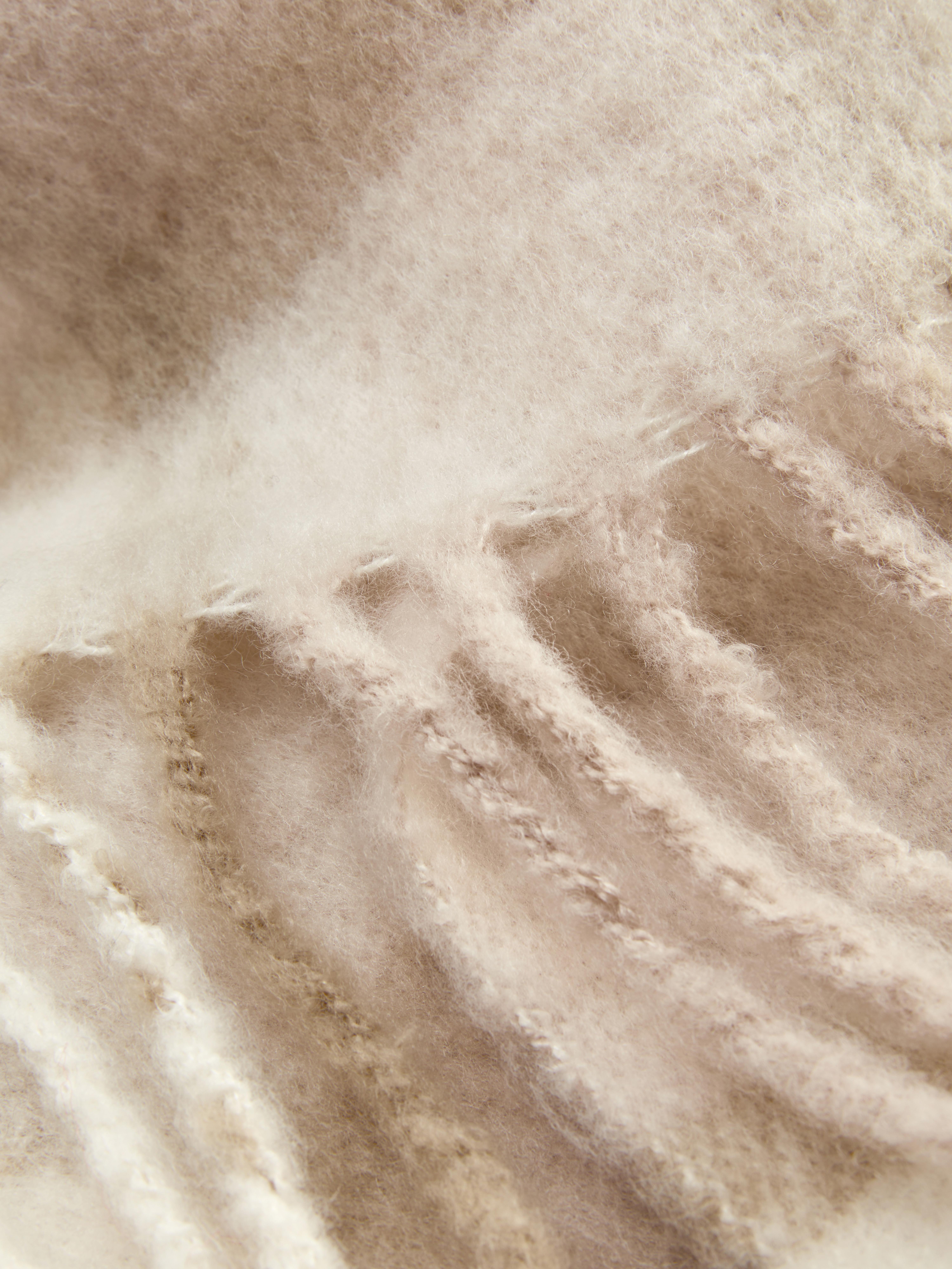 Foulard fin brossé à motif léopard