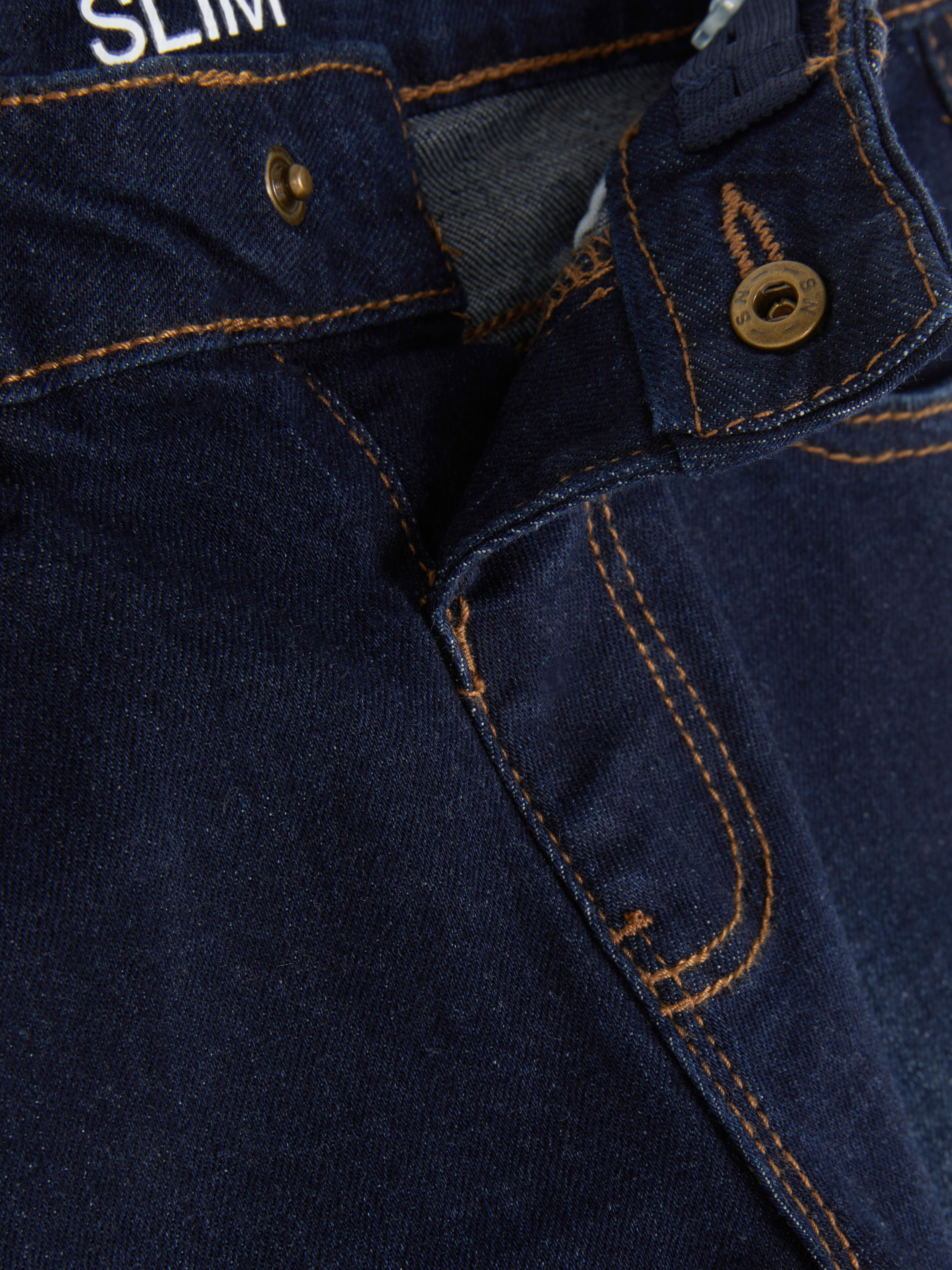 Slim-Fit-Jeans