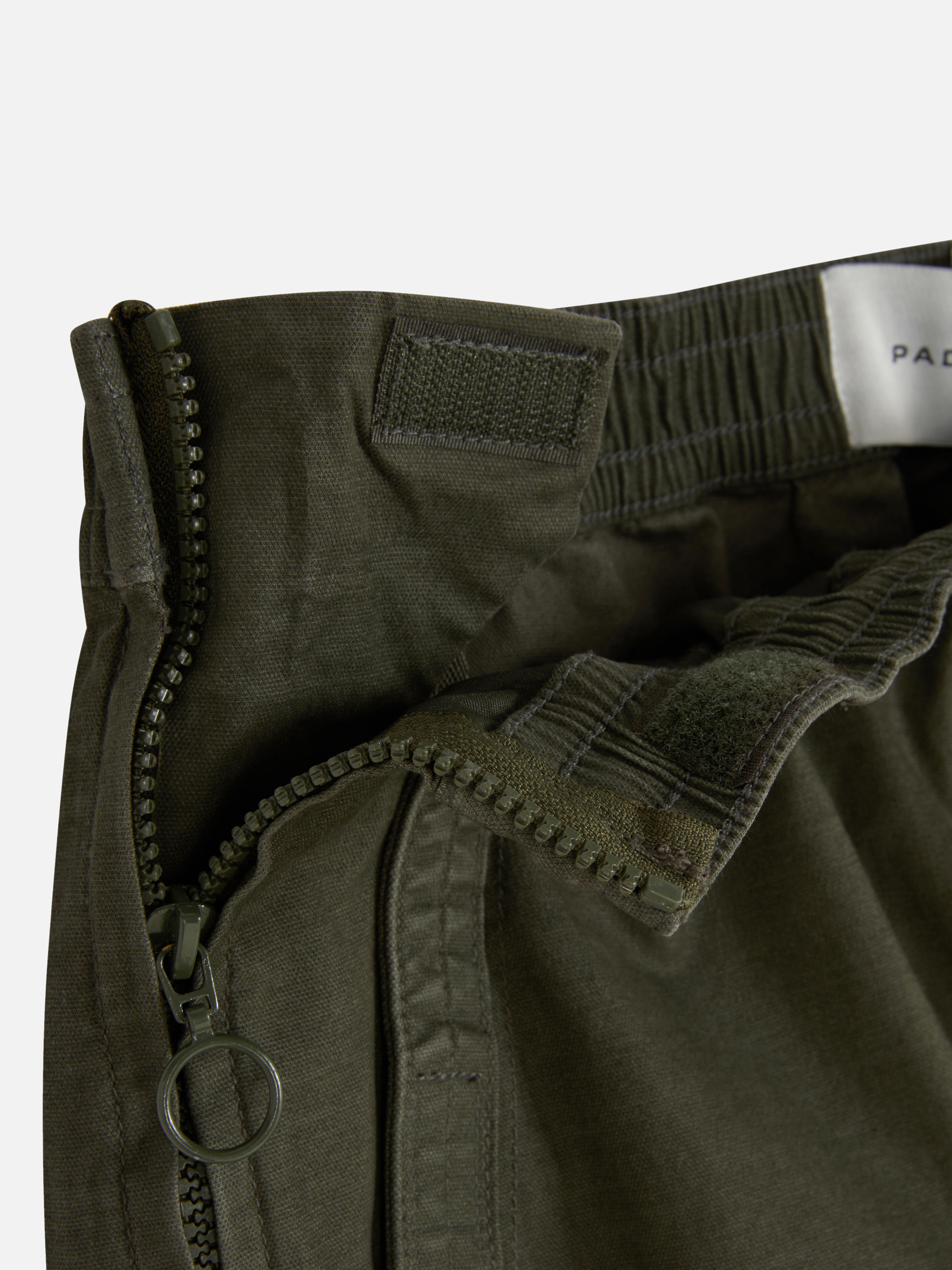 Pantalones cargo Adaptive