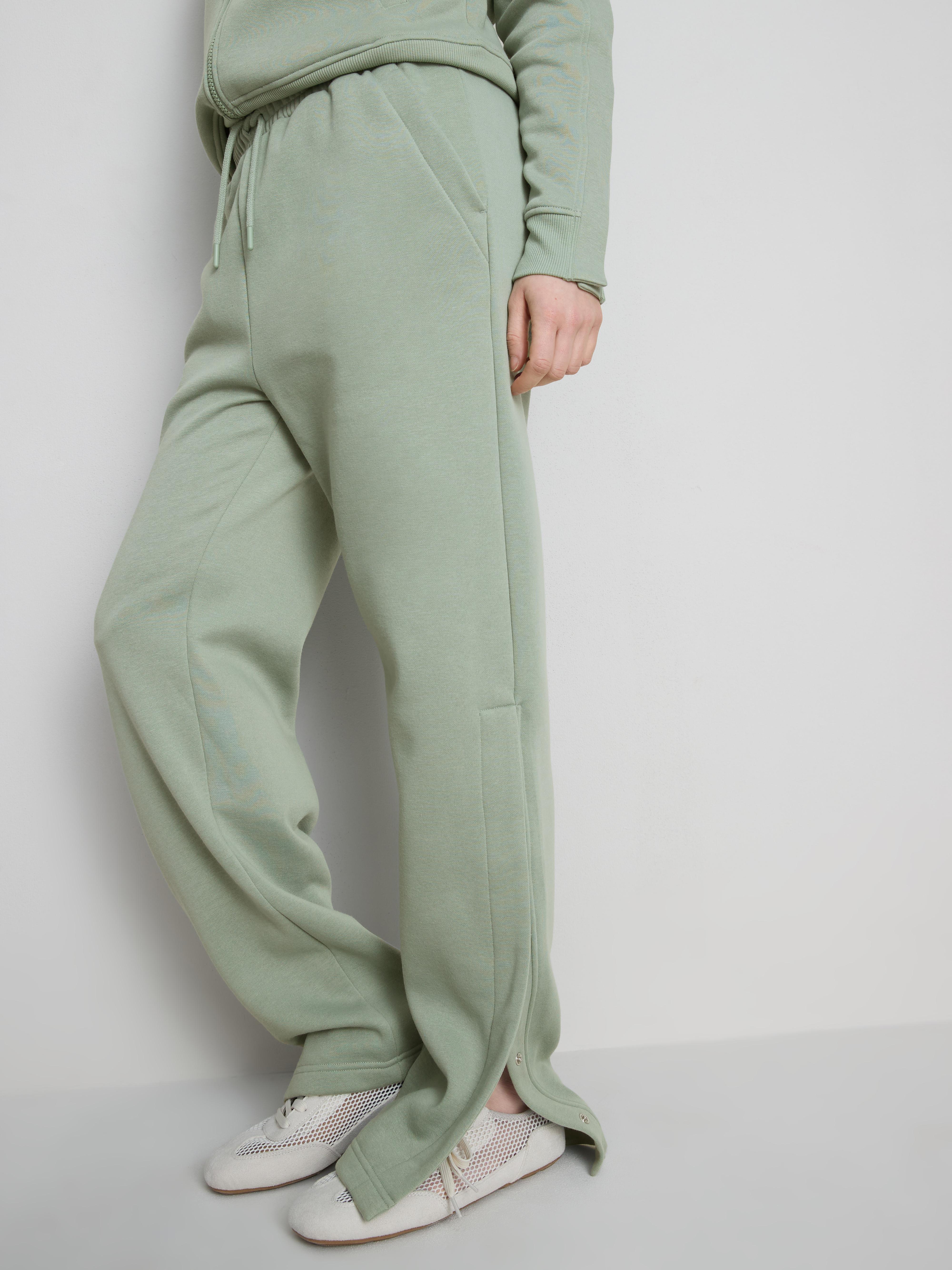 Adaptive Drawstring Joggers