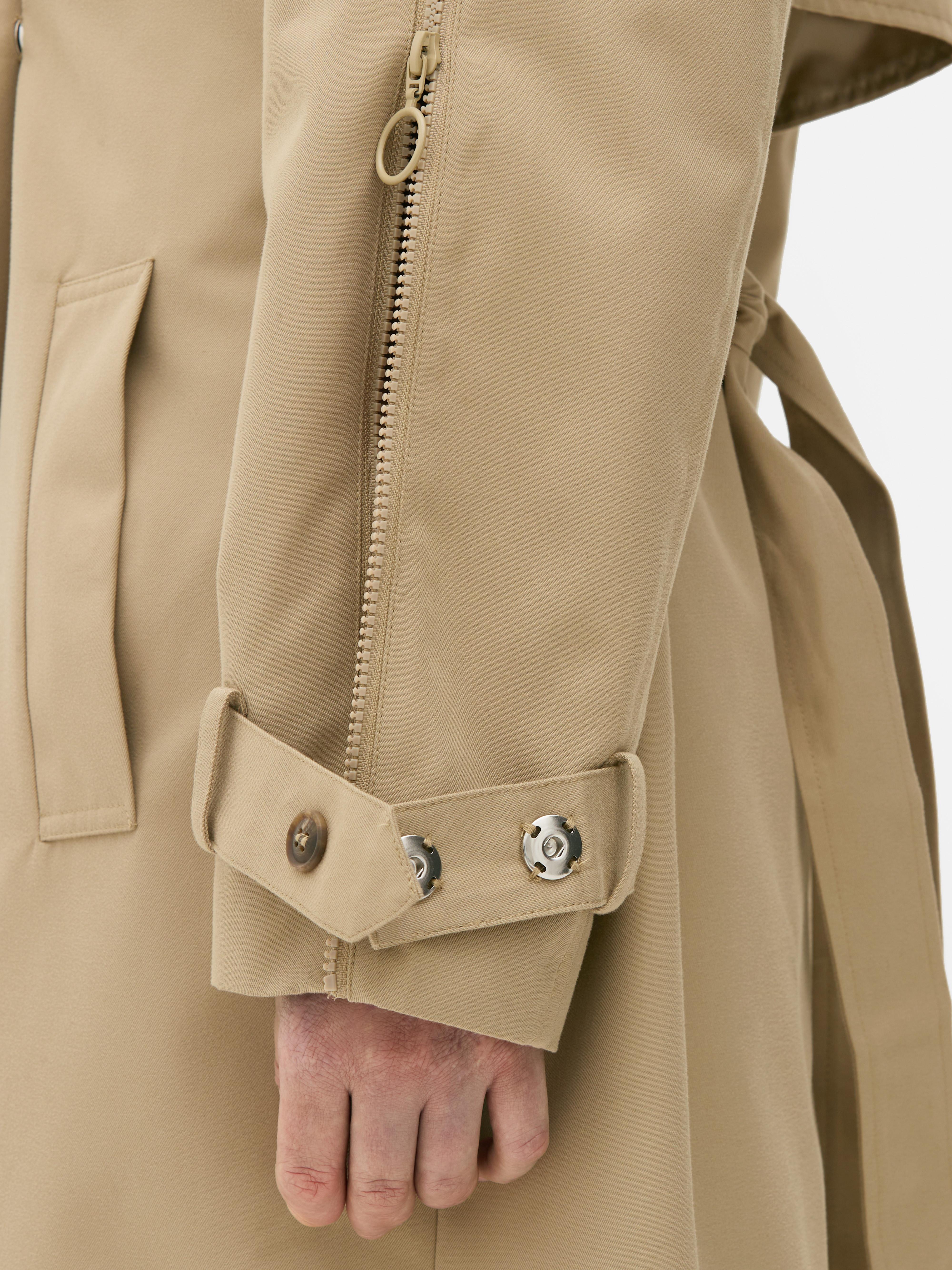 Adaptiver zweireihiger Trenchcoat