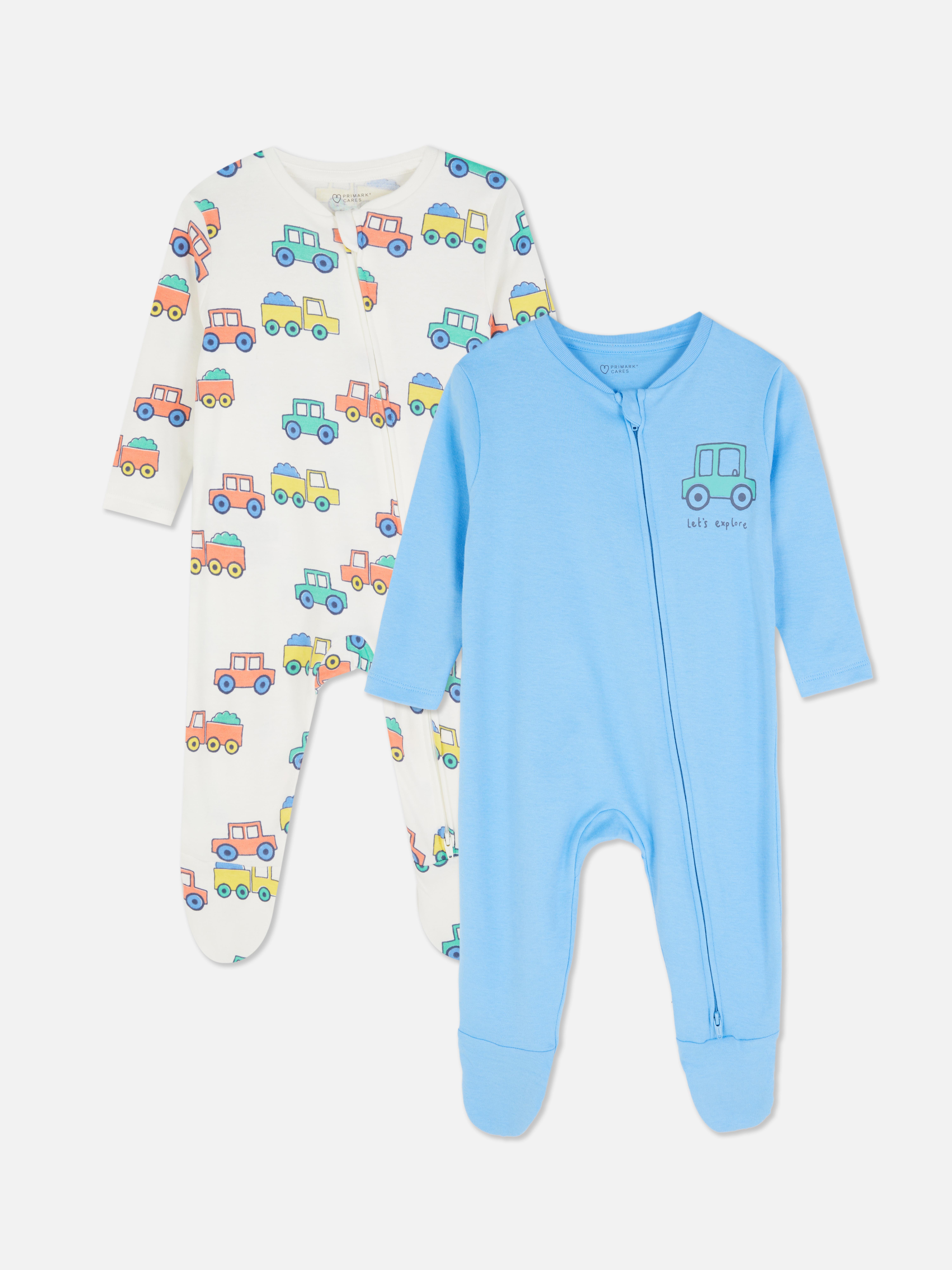 2 costume de dormit cu fermoar și model cu mașini
