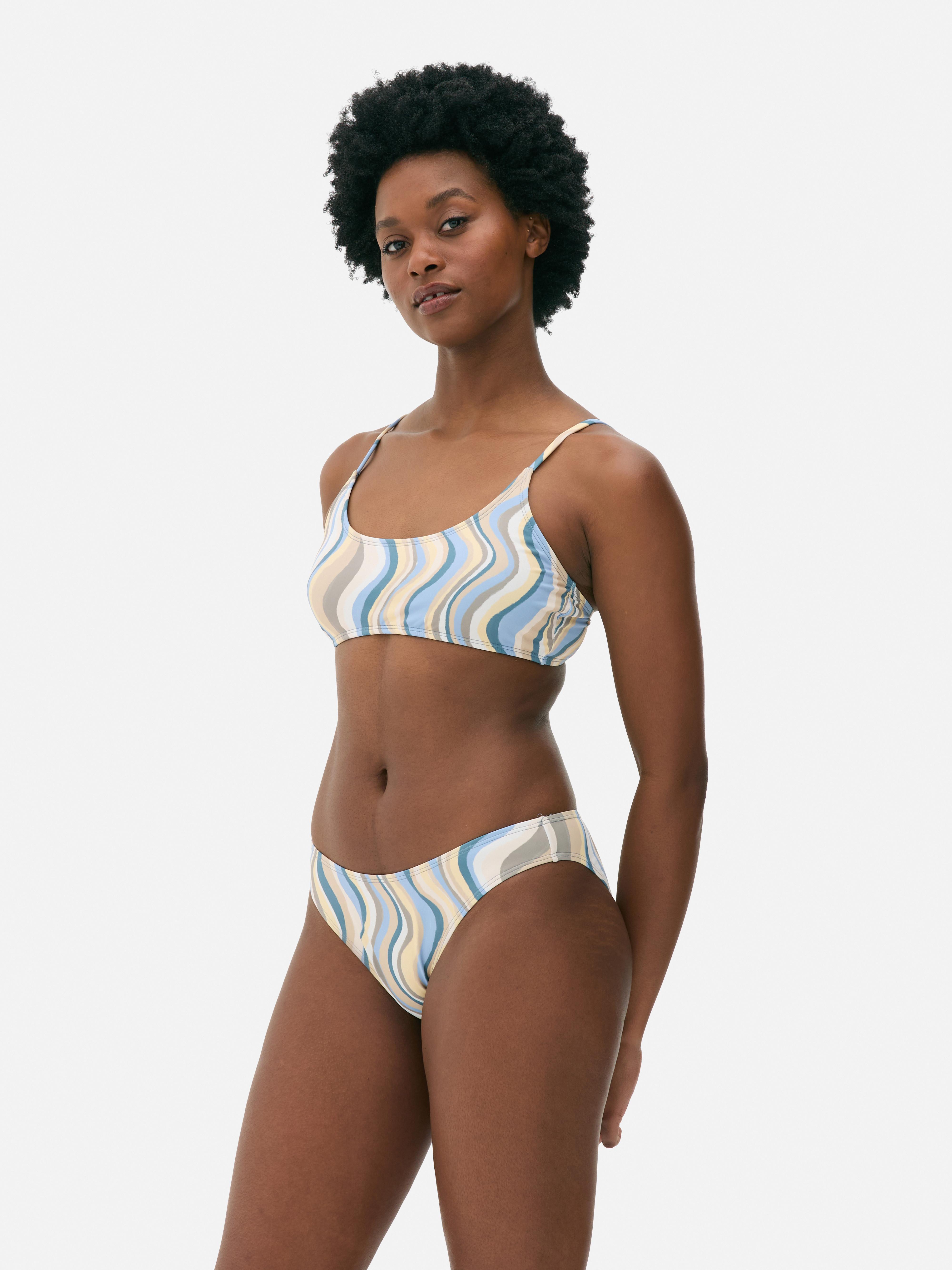 Bralette fazonú bikinifelső hullámos mintával