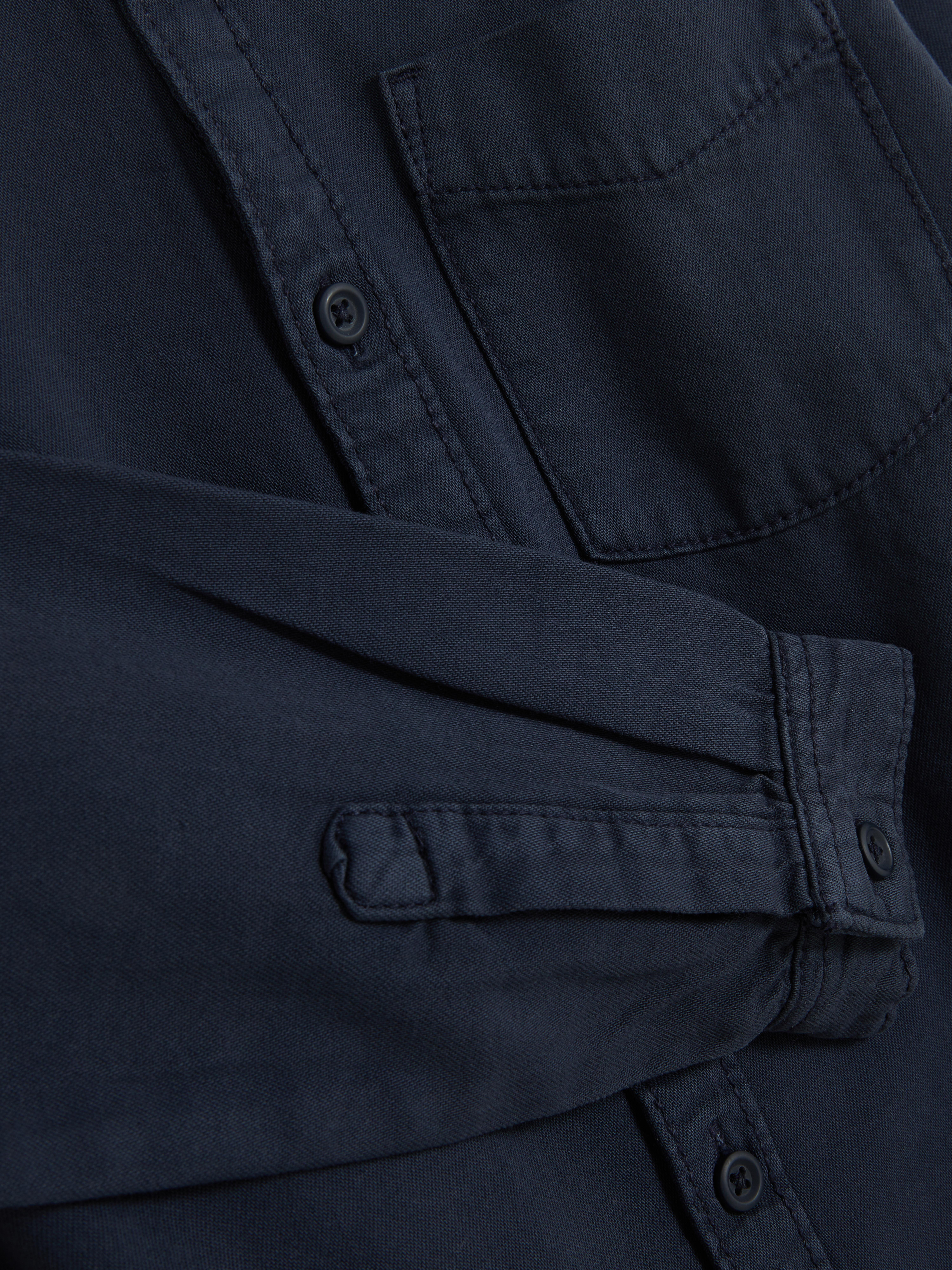 Camisa vaquera con botones