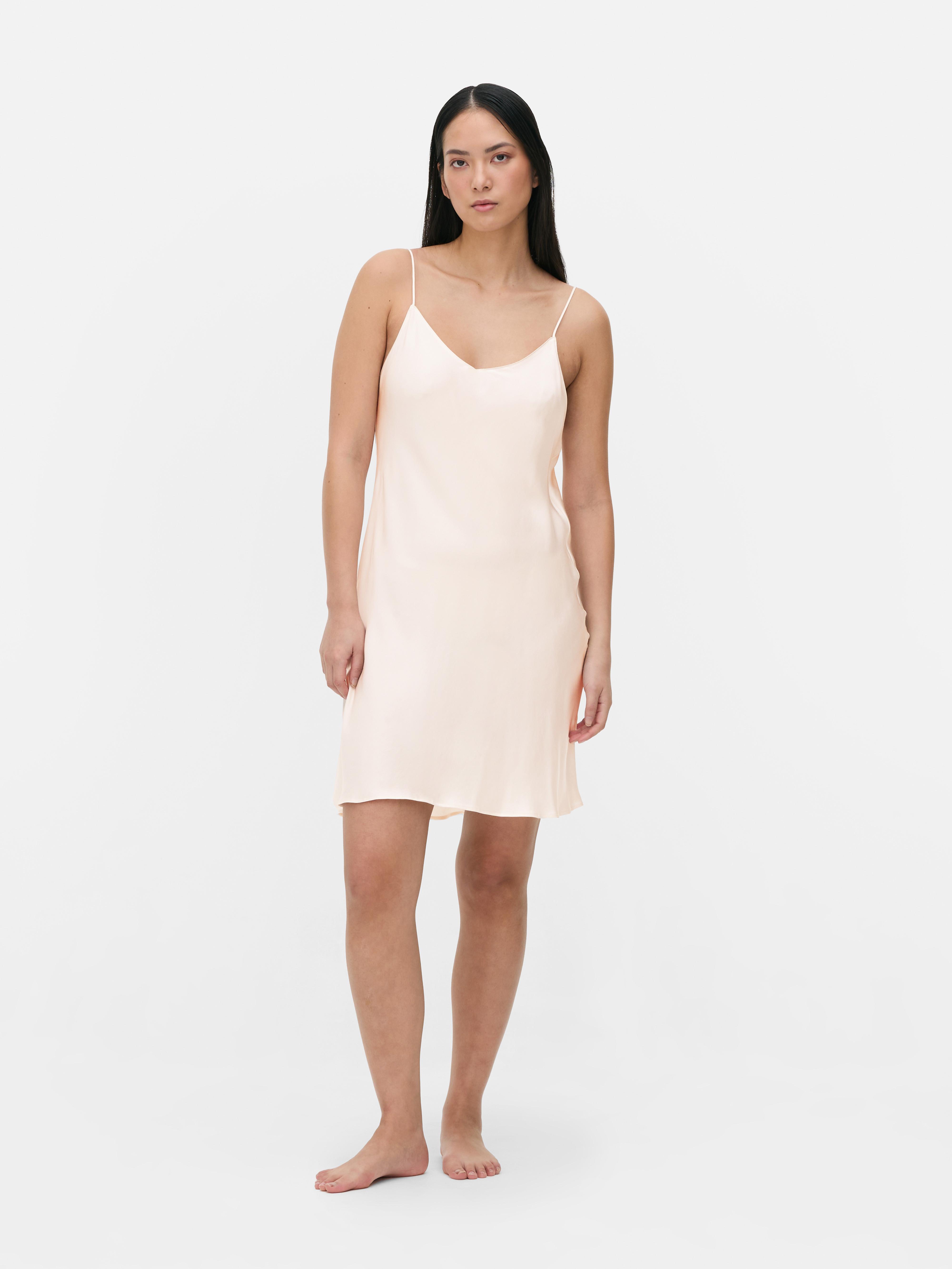 V-Neck Chemise