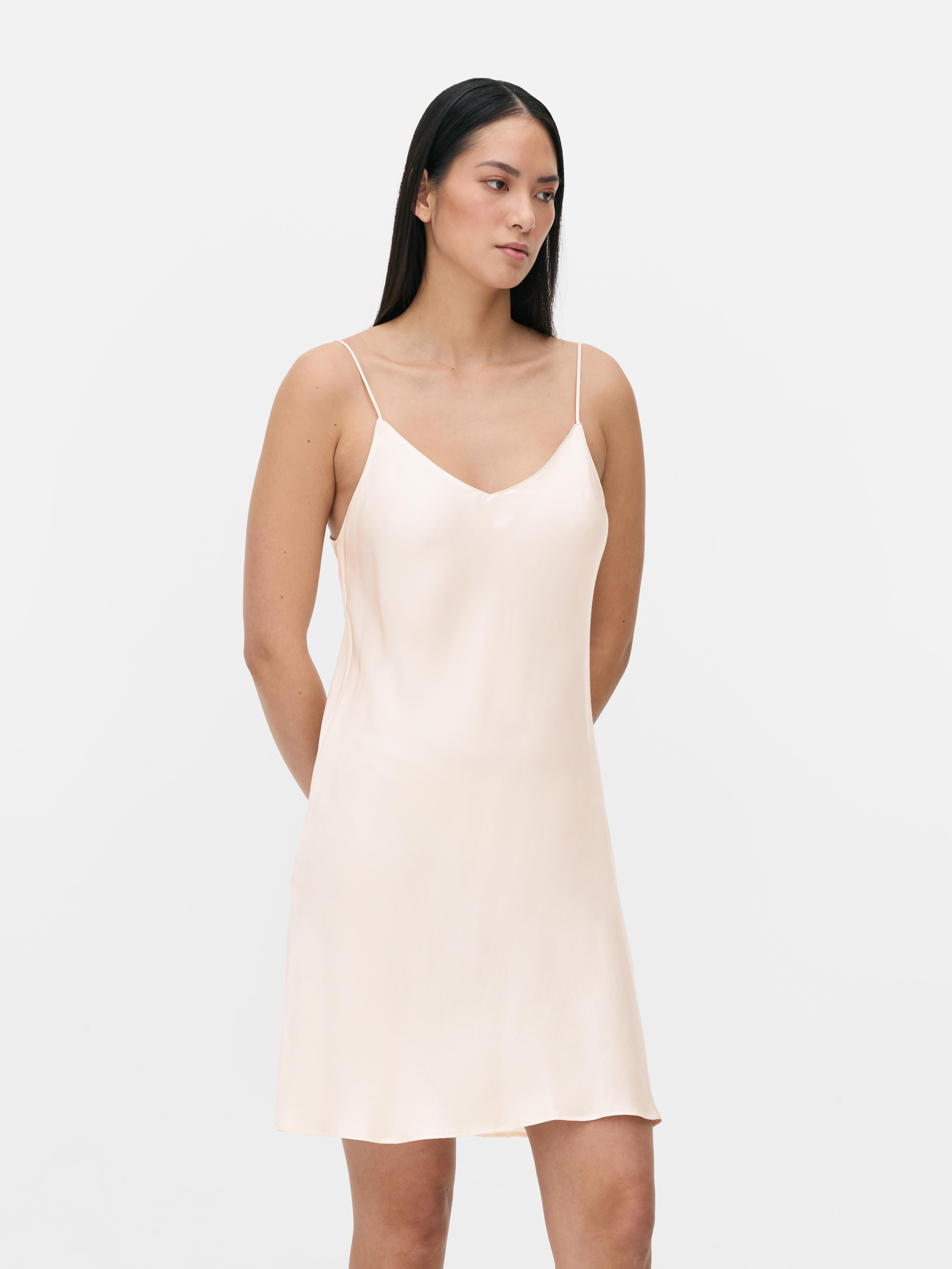 V-Neck Chemise