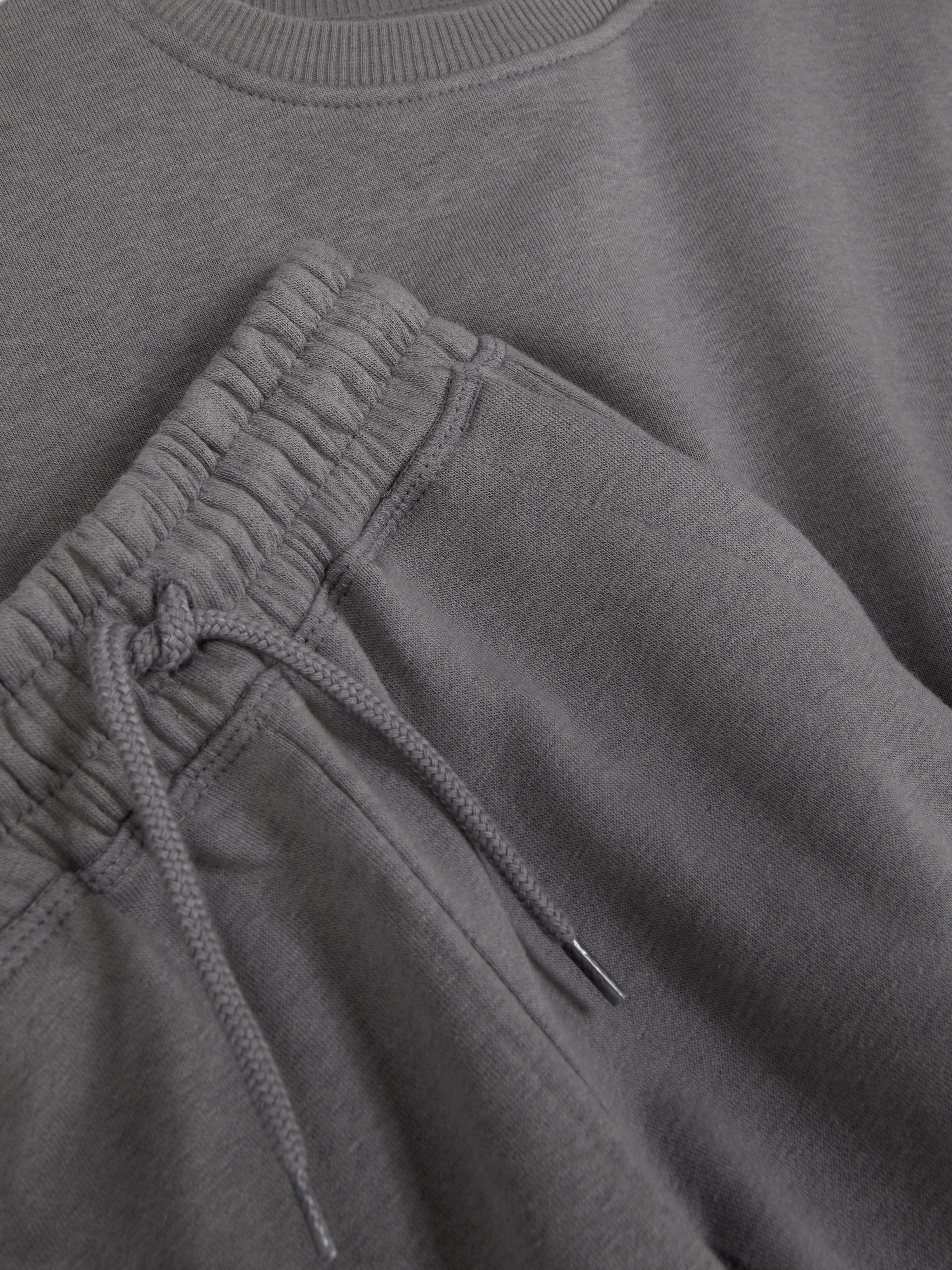 Sweatshirt and Joggers Set
