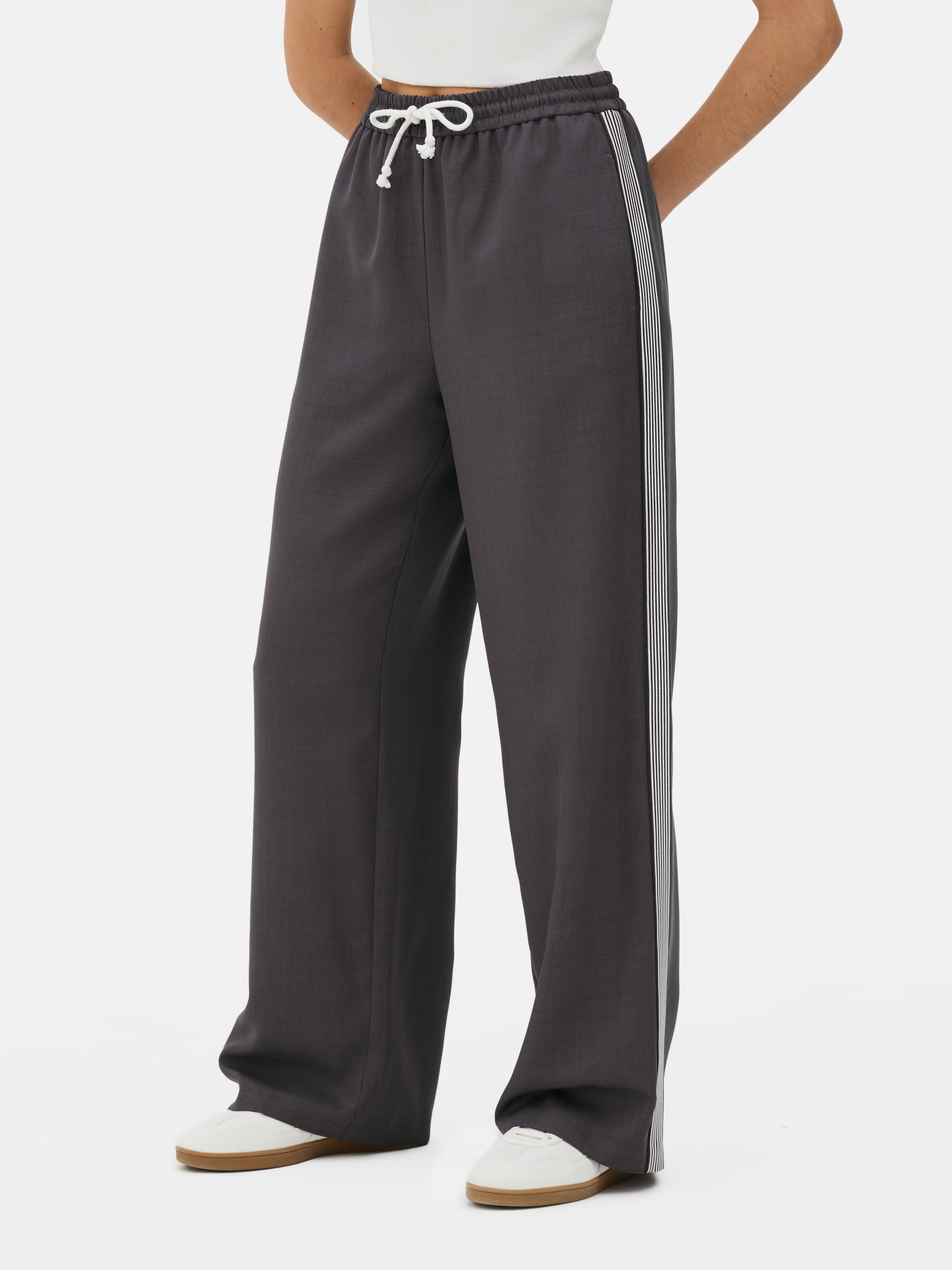 Joggers deportivos con cordón de ajuste