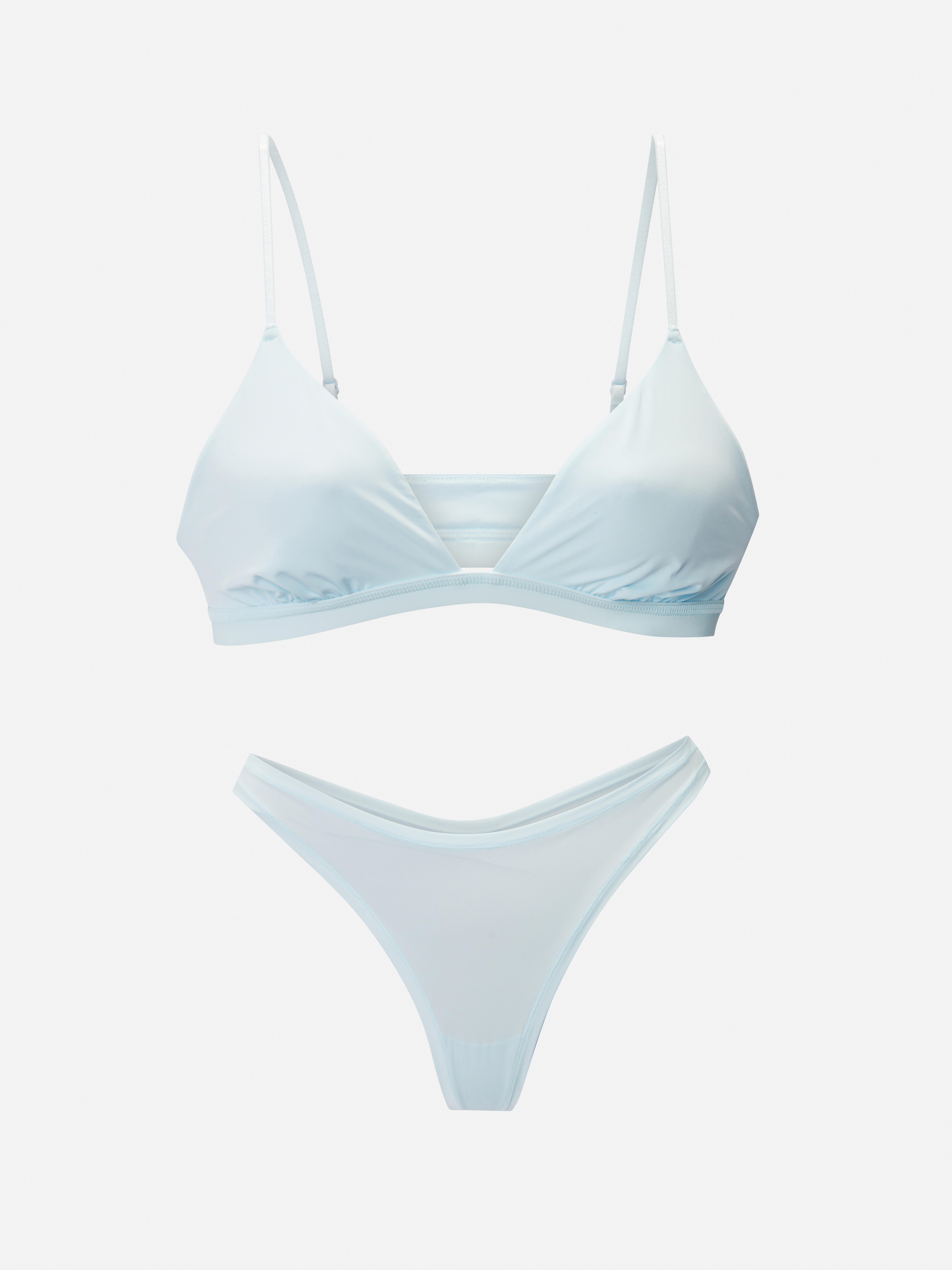 Ensemble soutien-gorge triangle non rembourré et string Bleu clair