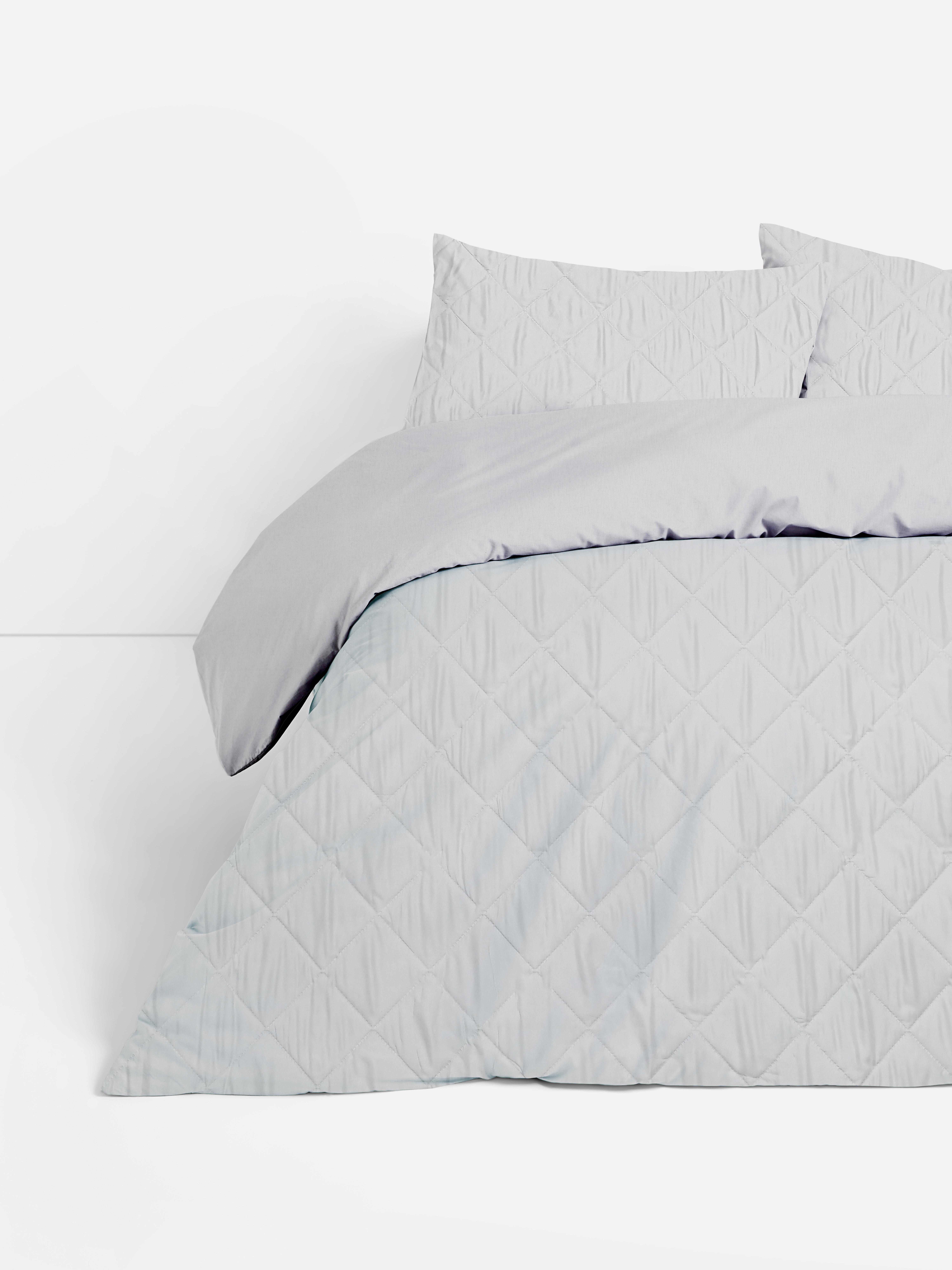 Bettwäscheset mit Rautensteppung, Doppelbett
