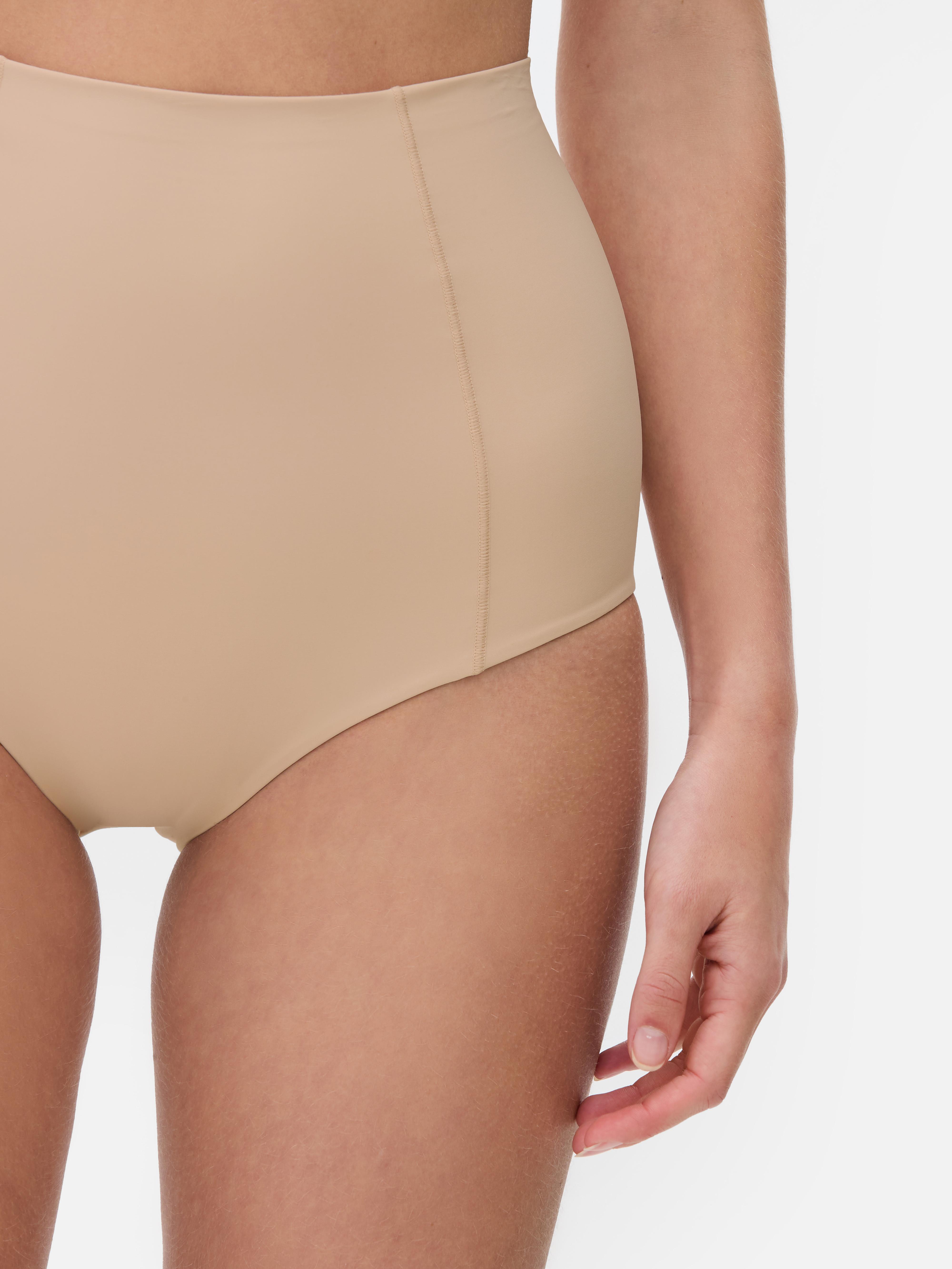 Medium Support Shapewear Briefs