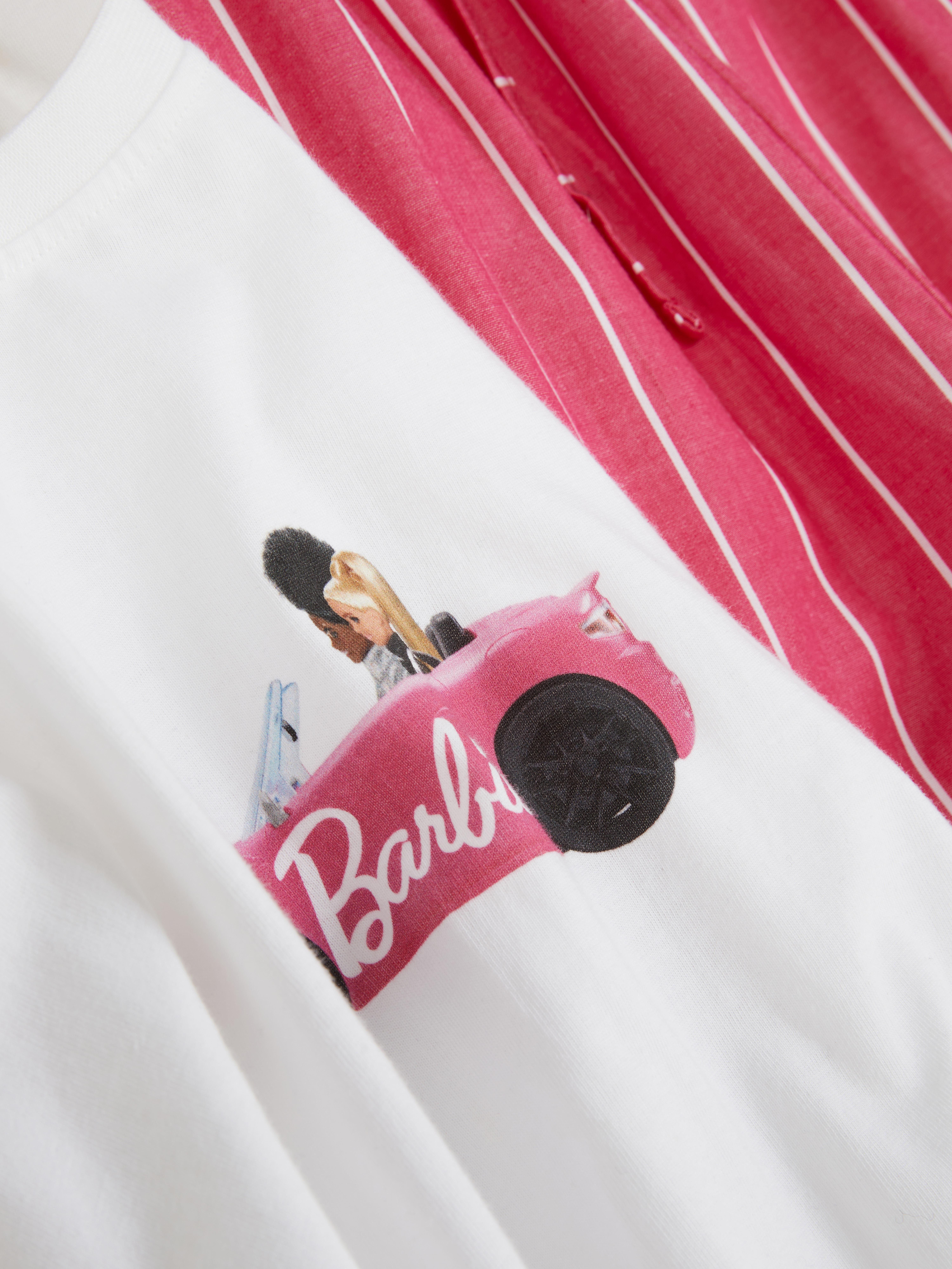 Pijama con estampado gráfico de Barbie
