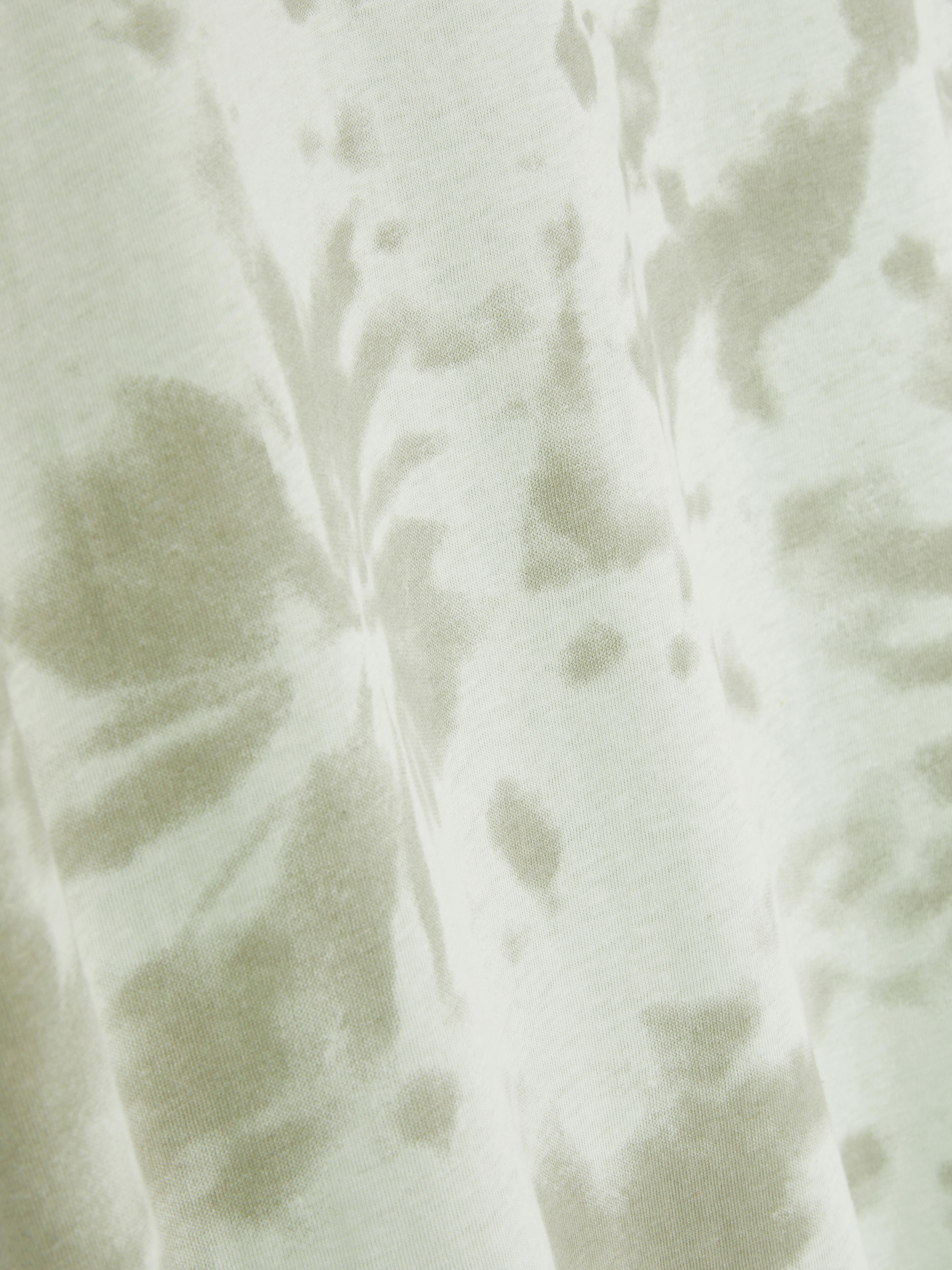 T-shirt camuflada manga curta