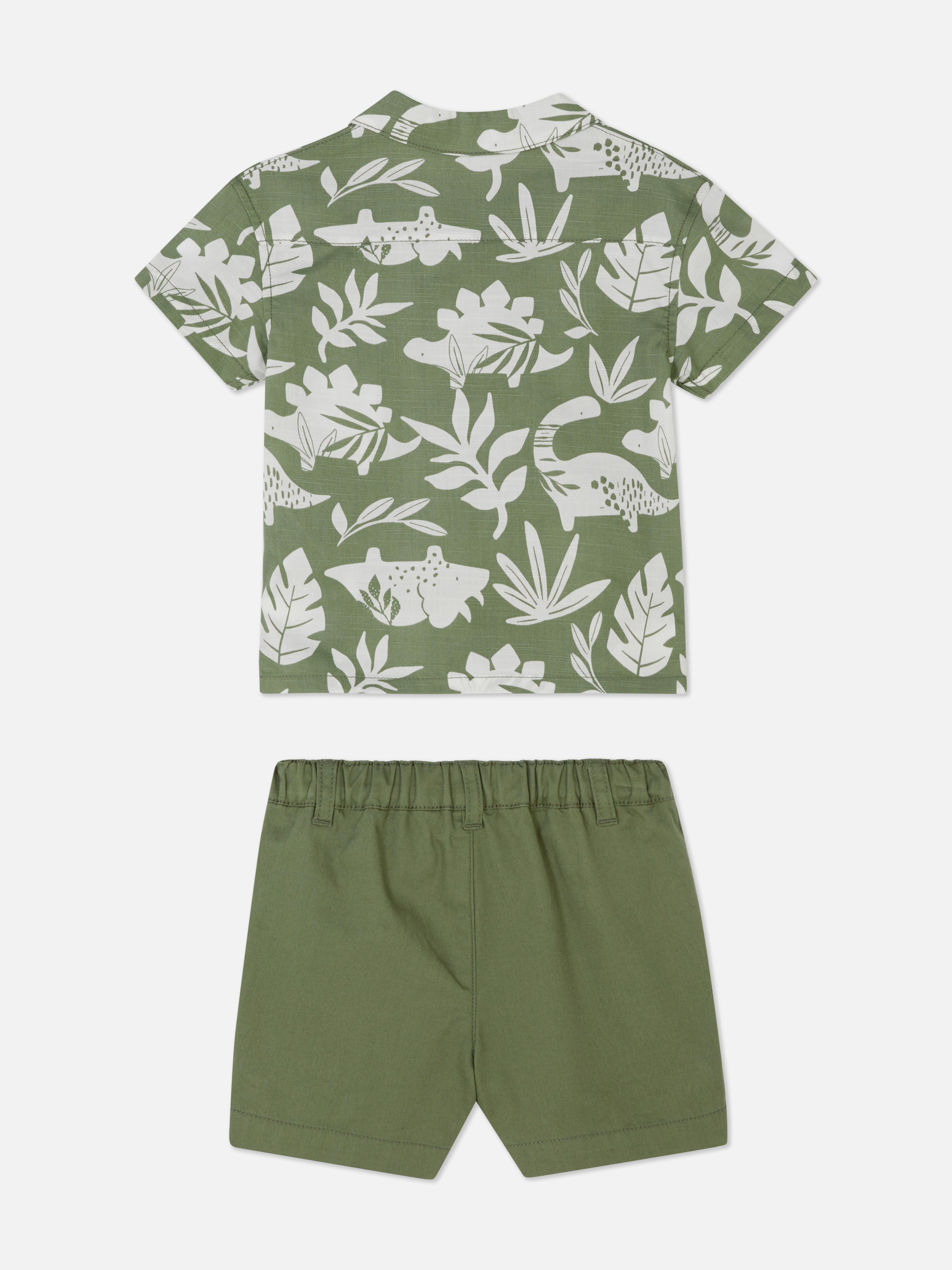 Conjunto de camisa estampada y pantalones cortos