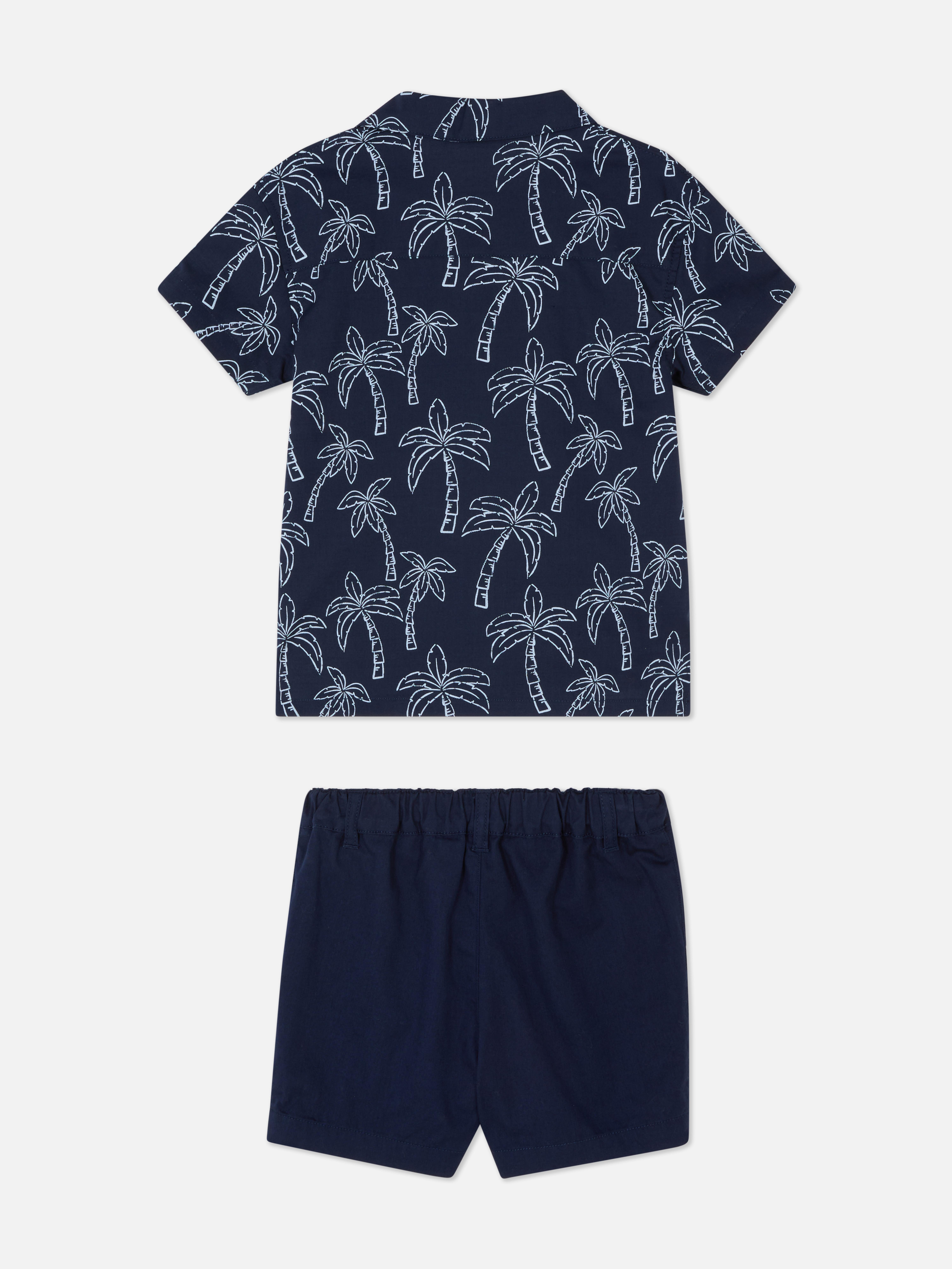 Conjunto de camisa estampada y pantalones cortos