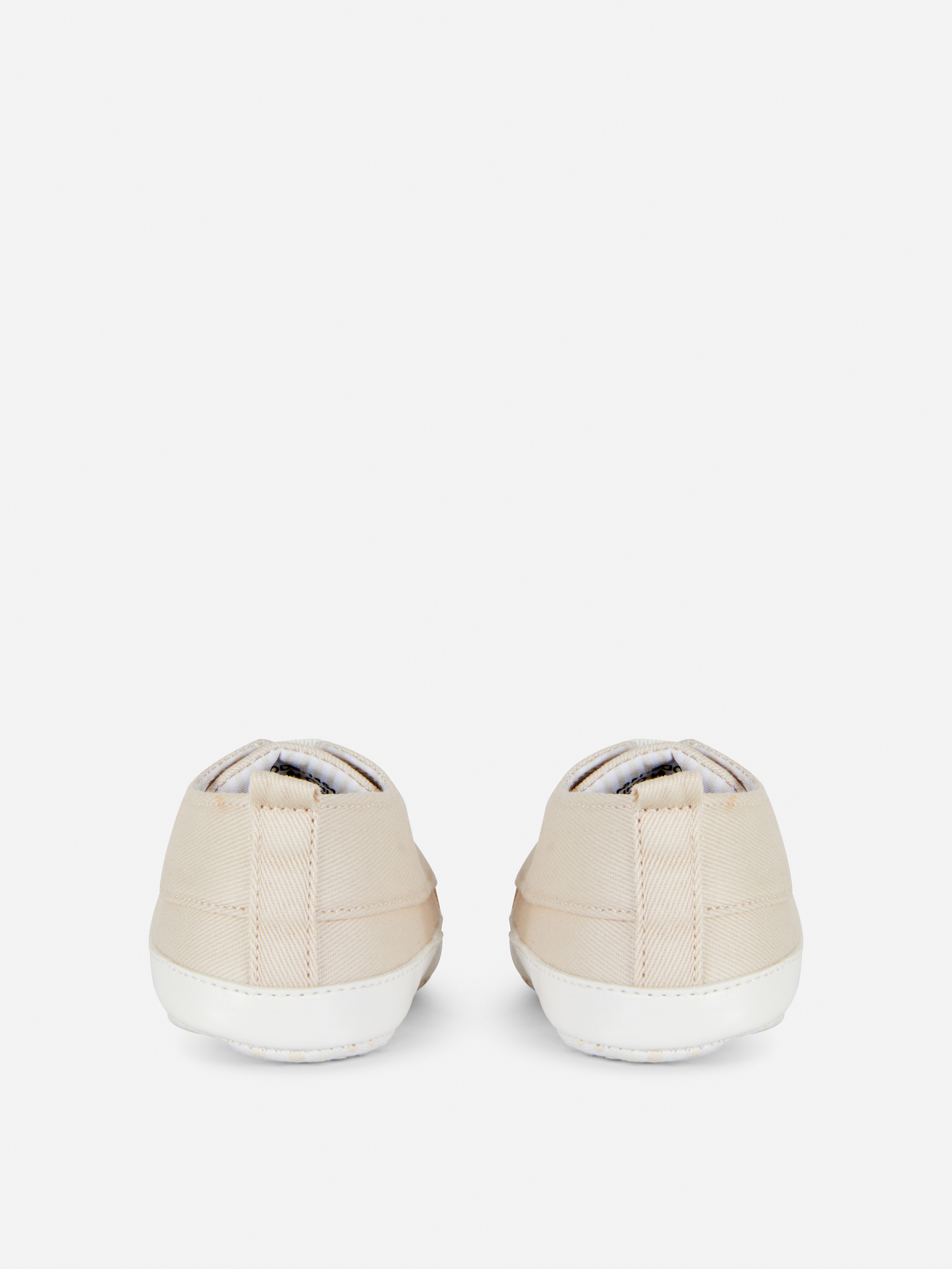 Chaussures bateau en toile