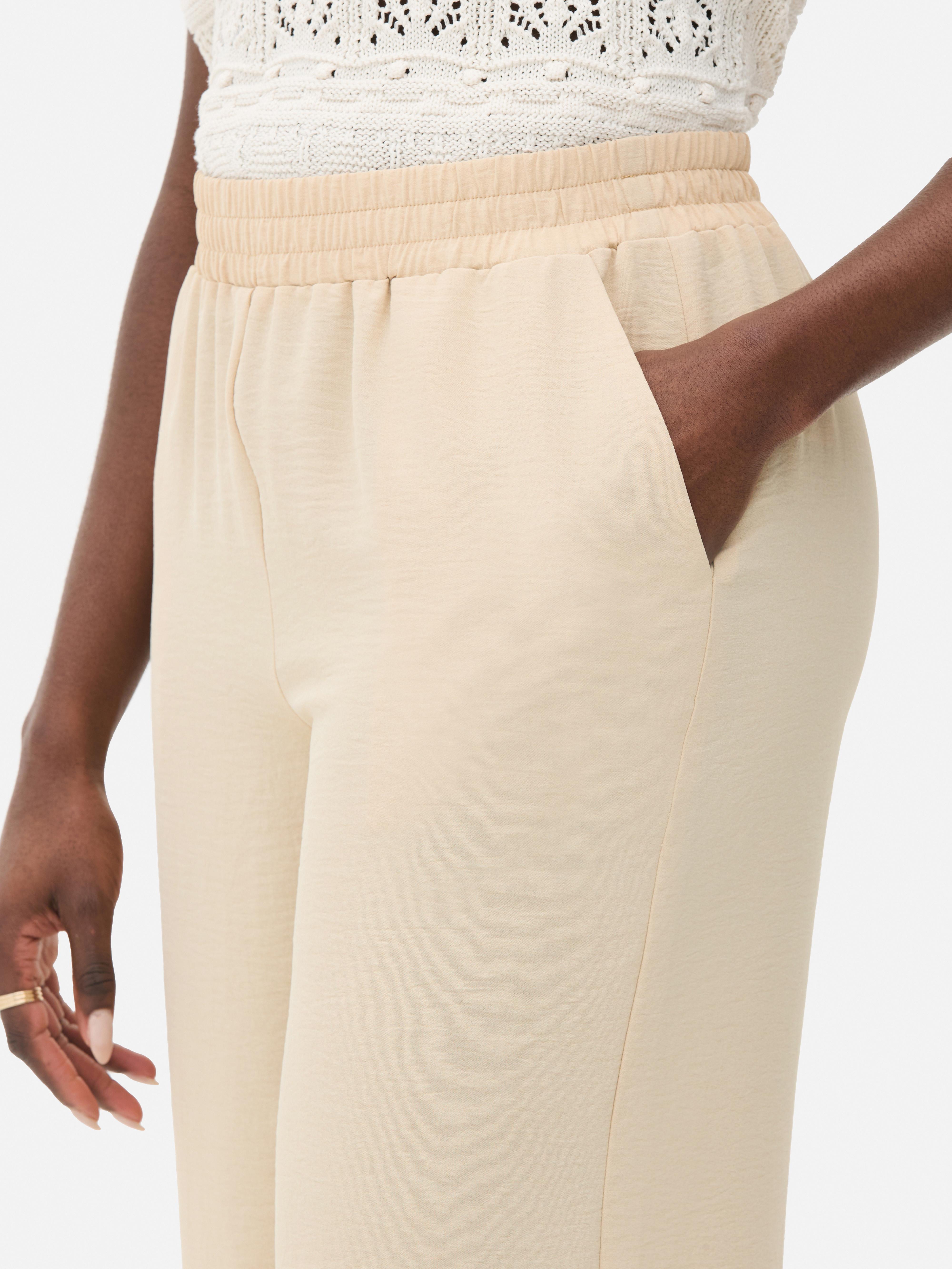 Schlupfhose mit weitem Bein