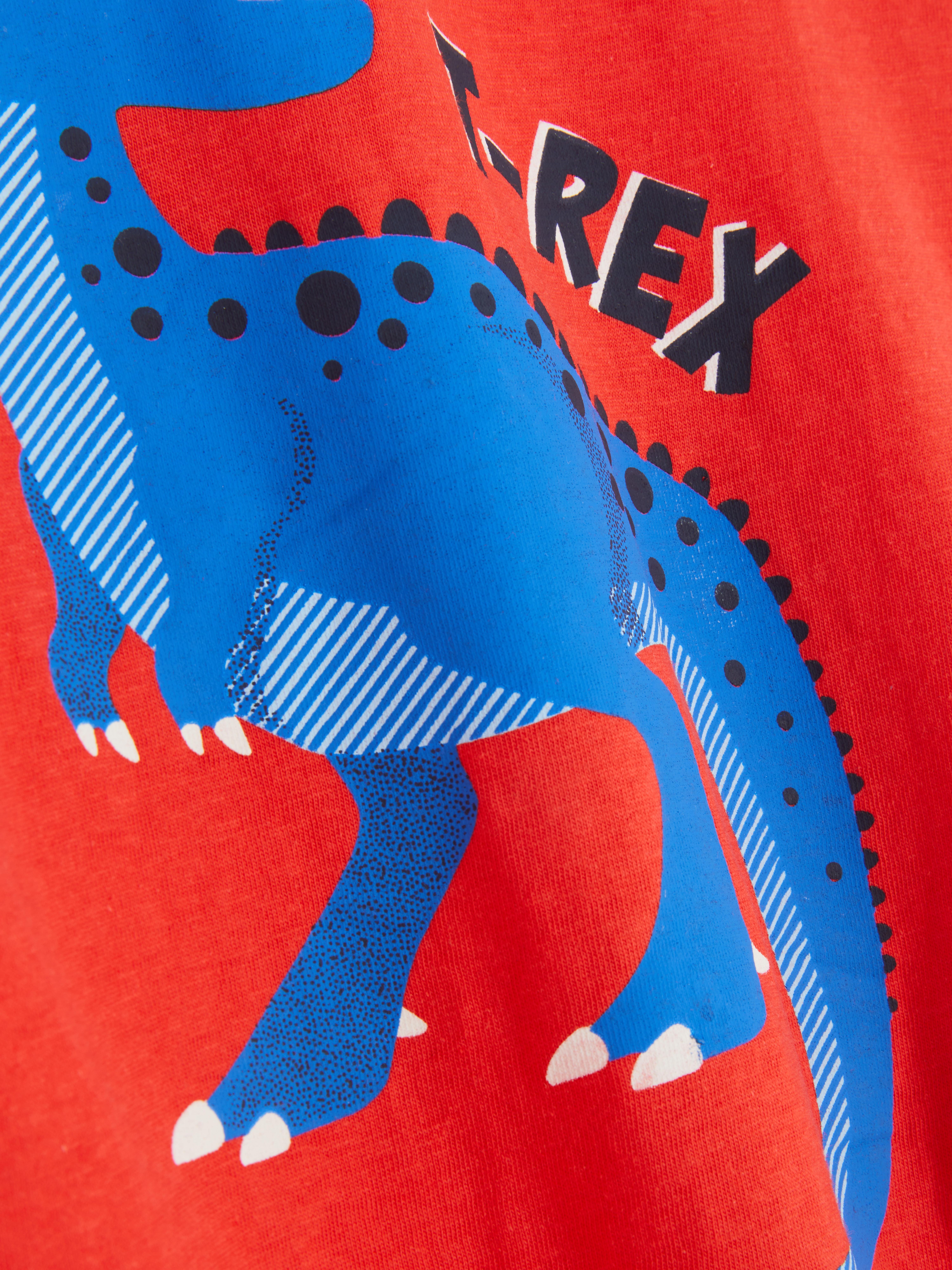T-shirt manga curta gráfica