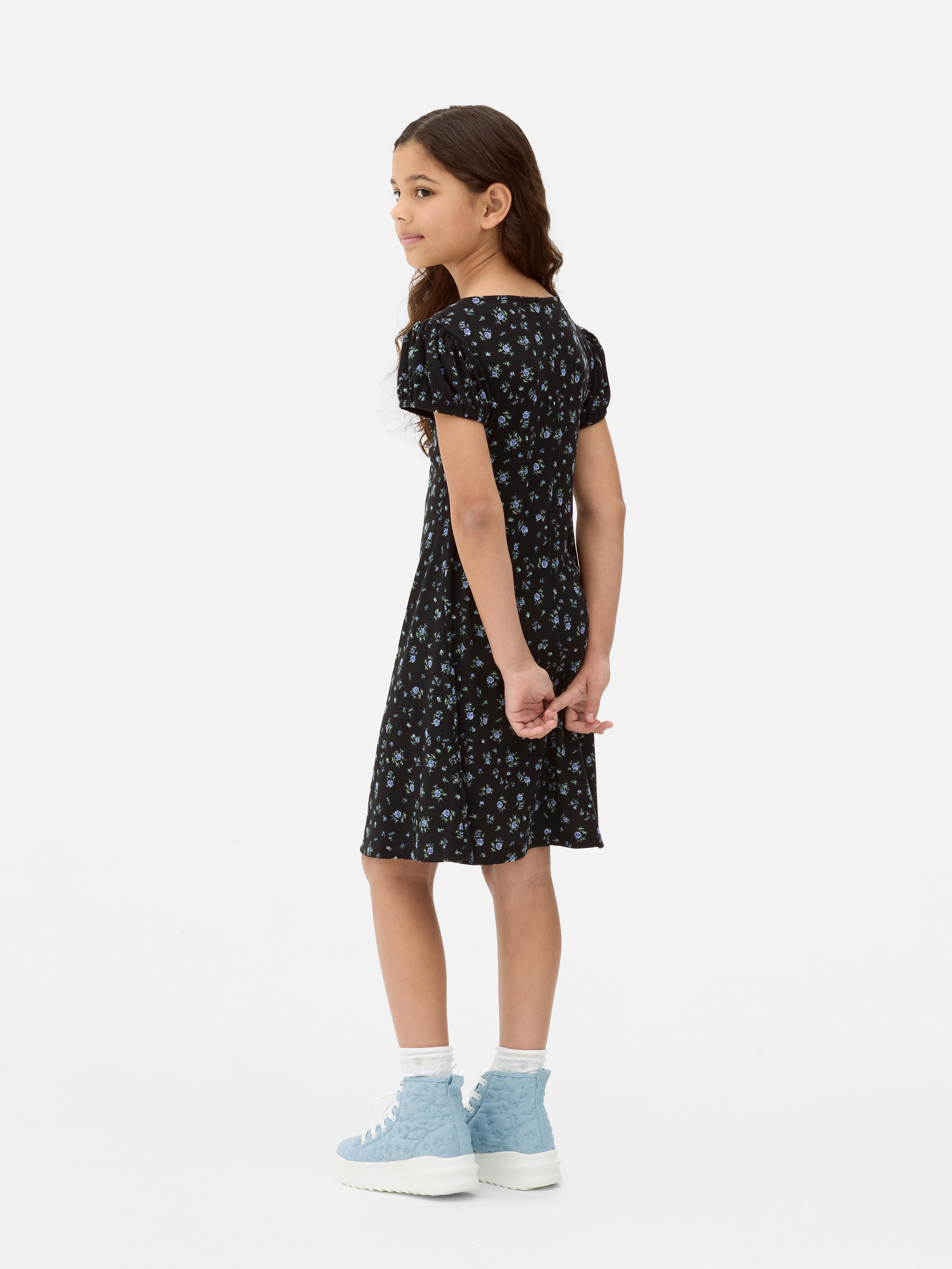 Geripptes Kleid mit Blumenmuster
