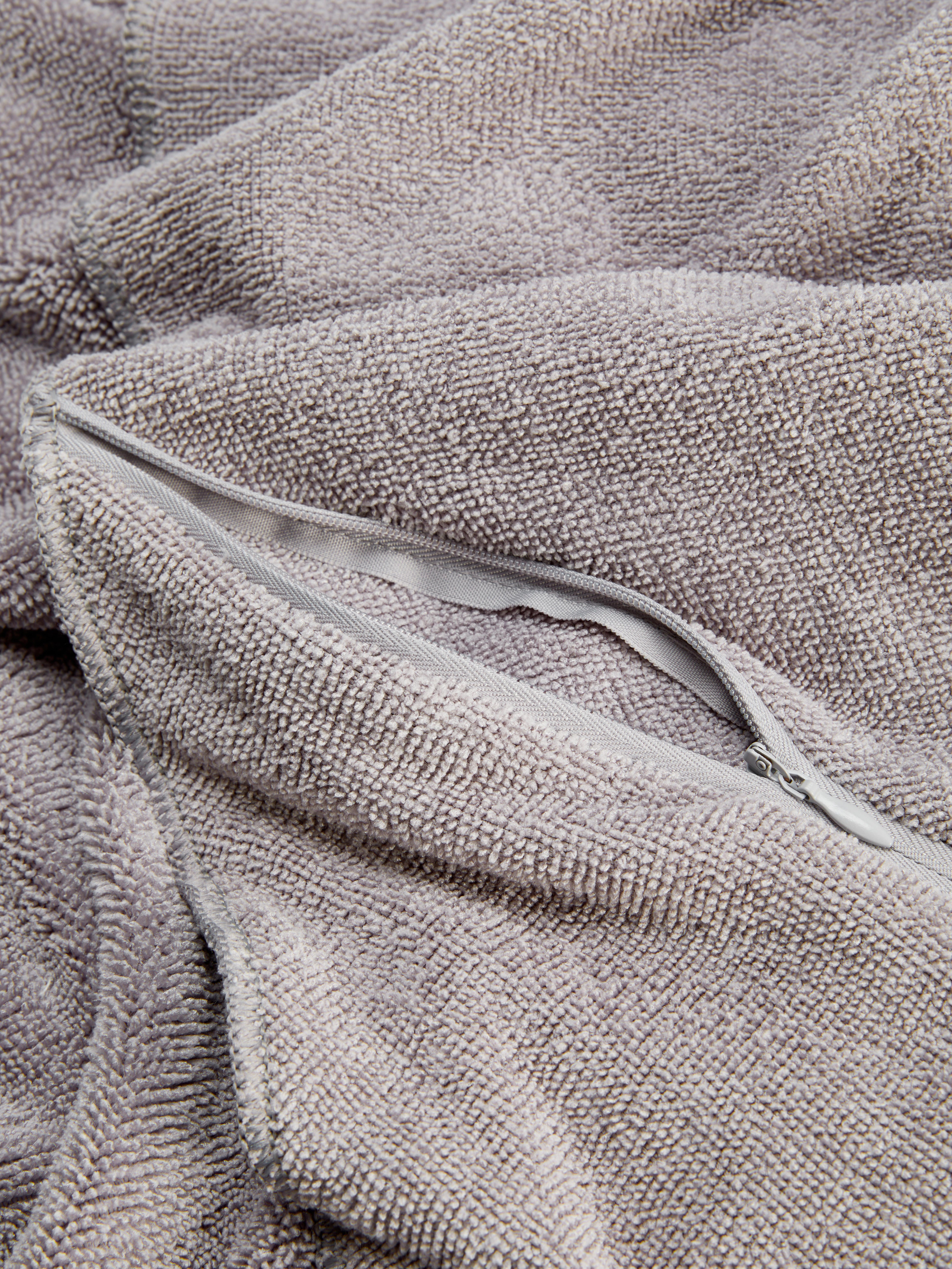 Serviette de sport avec poche zippée