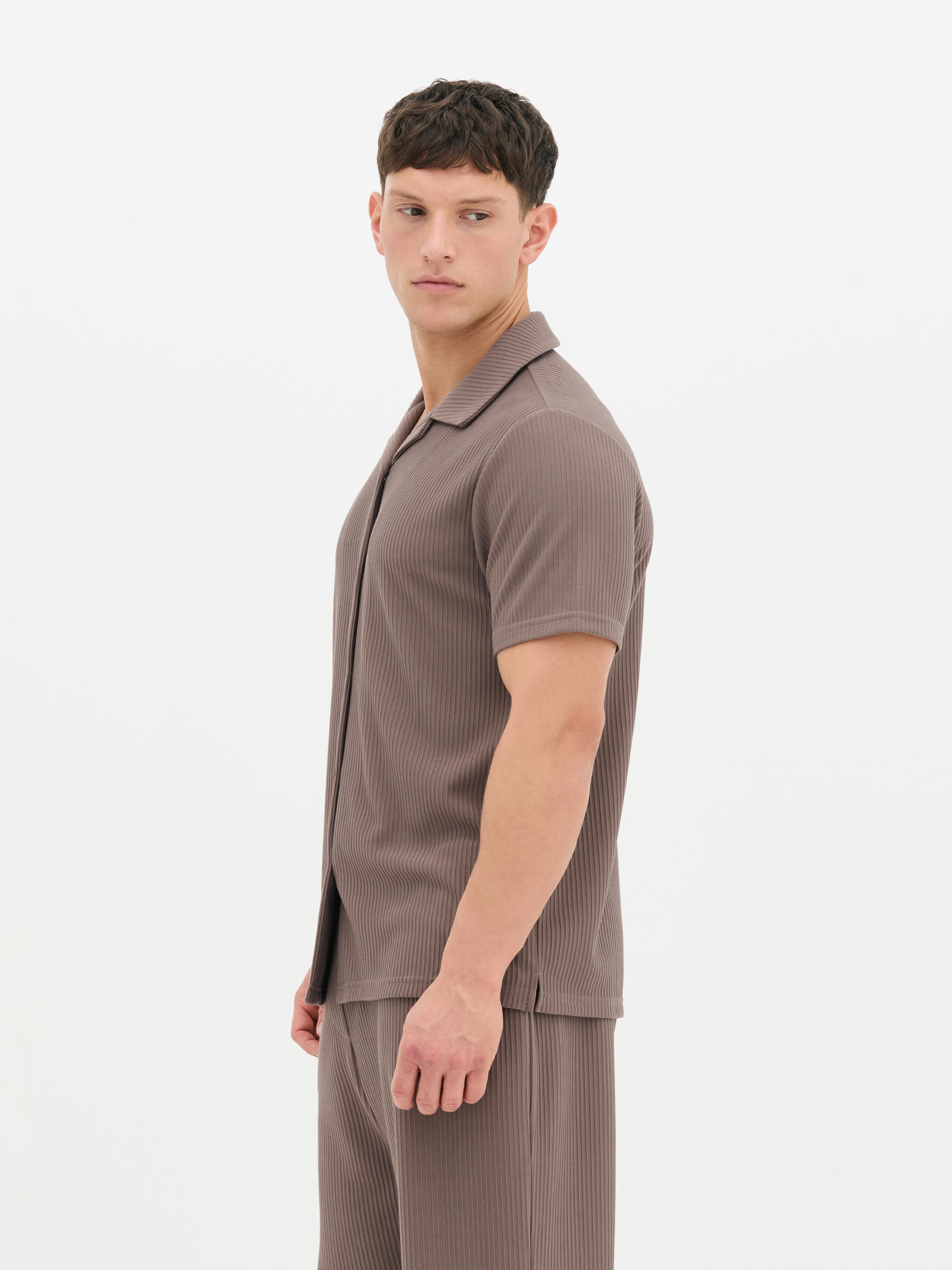 Kem Plissé Short Sleeve Shirt