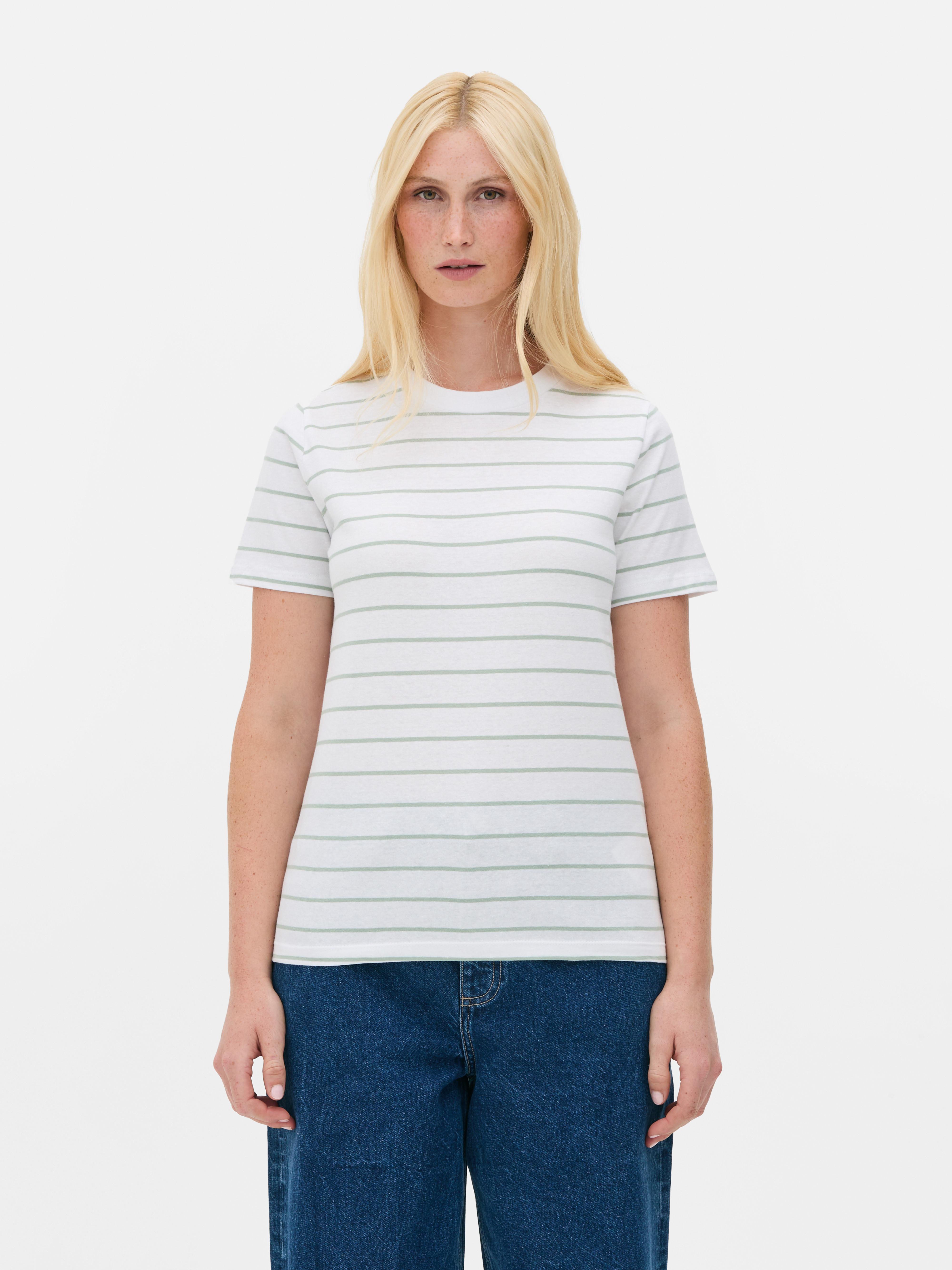 Gestreiftes kurzärmeliges T-Shirt