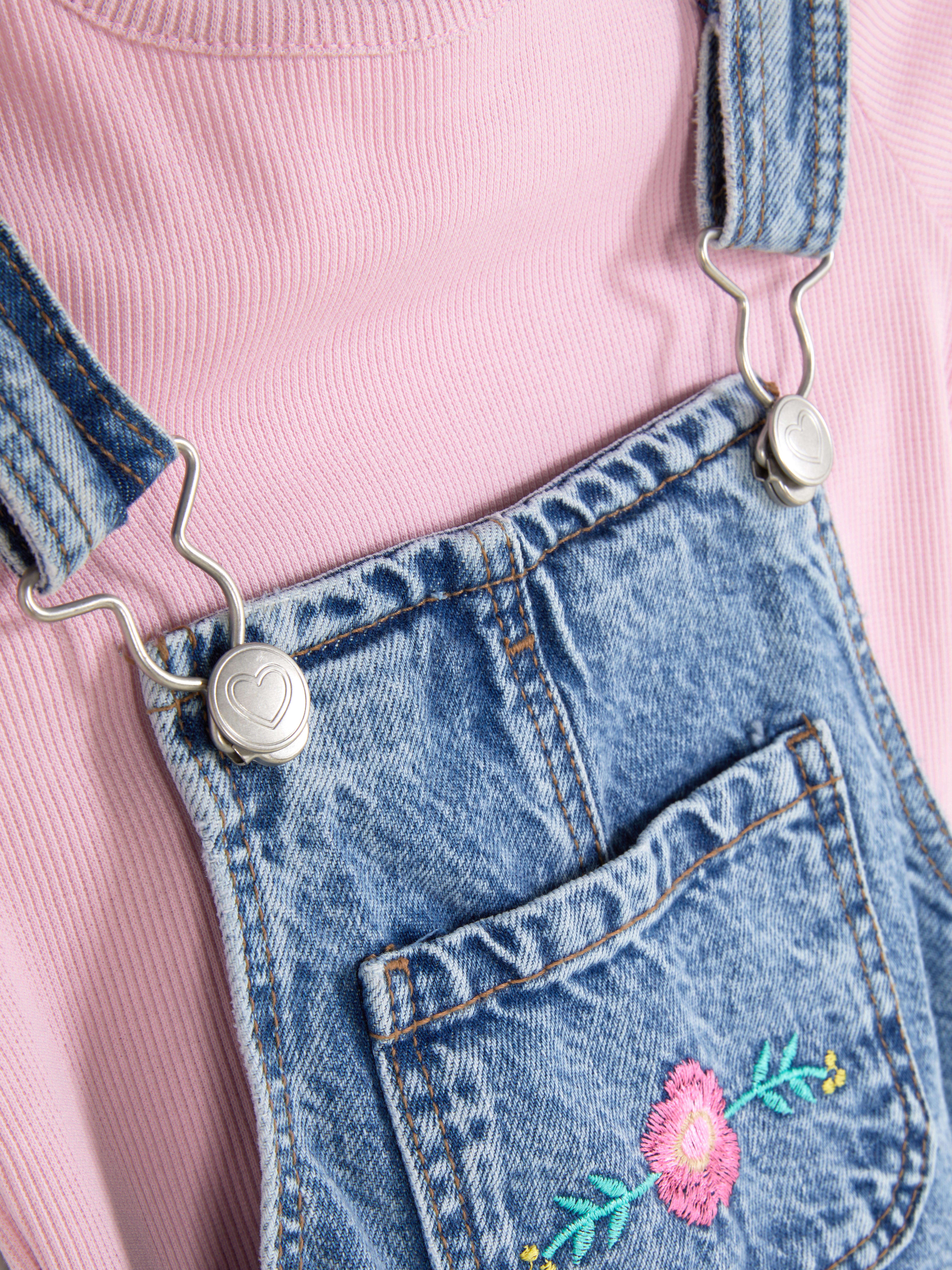 Ensemble salopette à fleurs