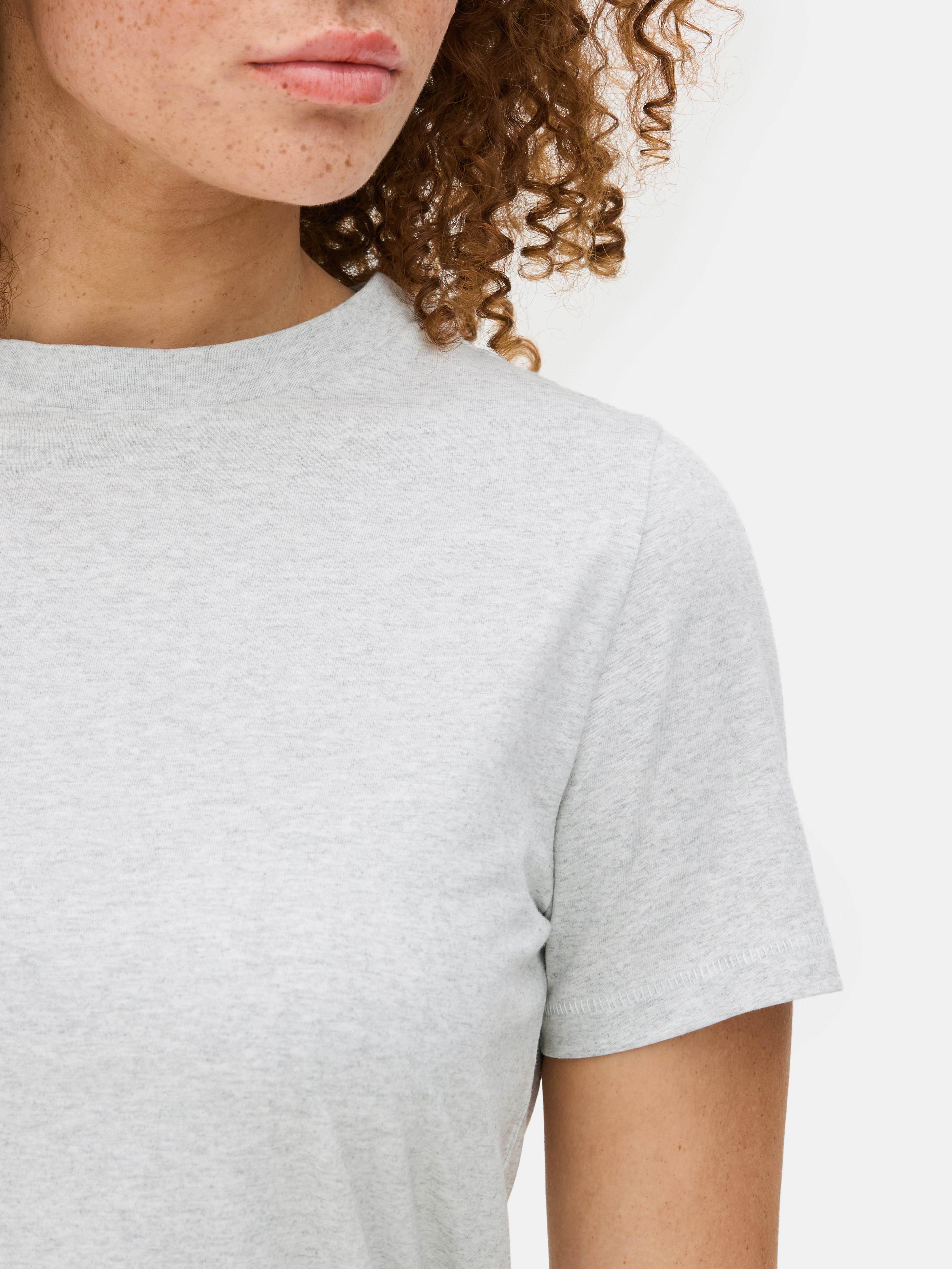 Essential Short Sleeve Jersey T-Shirt