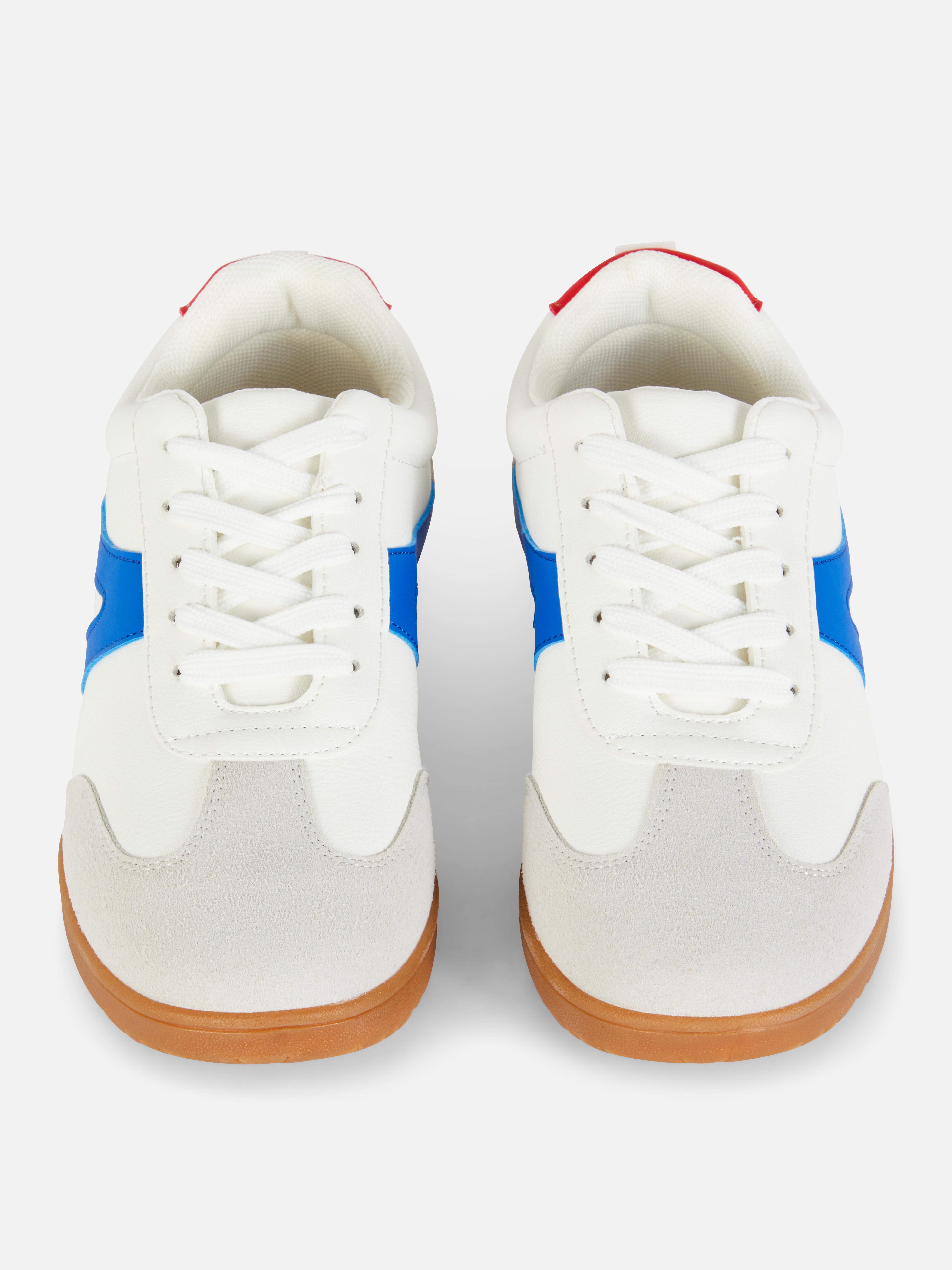 Low-Top-Sneaker in Blockfarben
