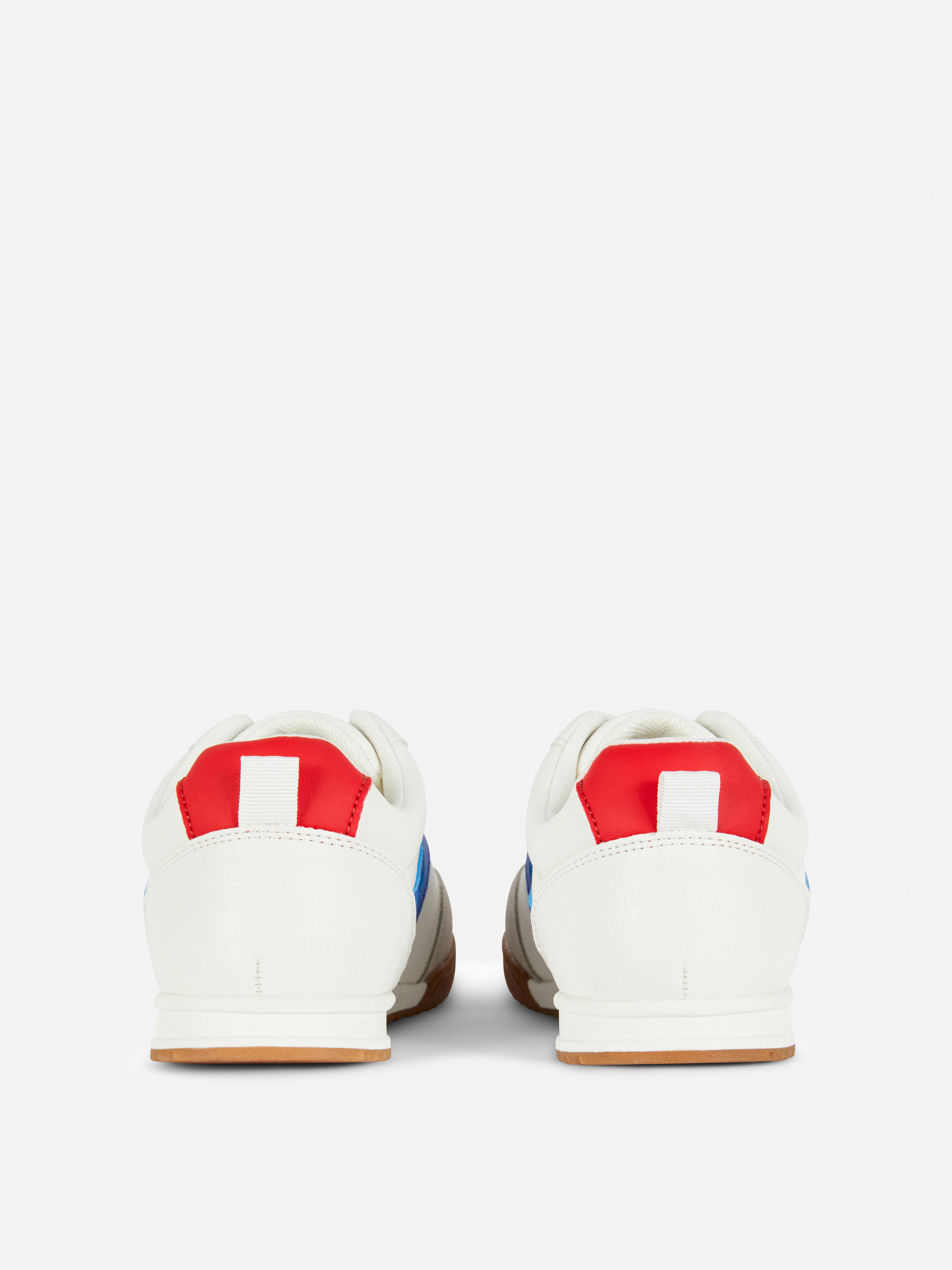 Low-Top-Sneaker in Blockfarben