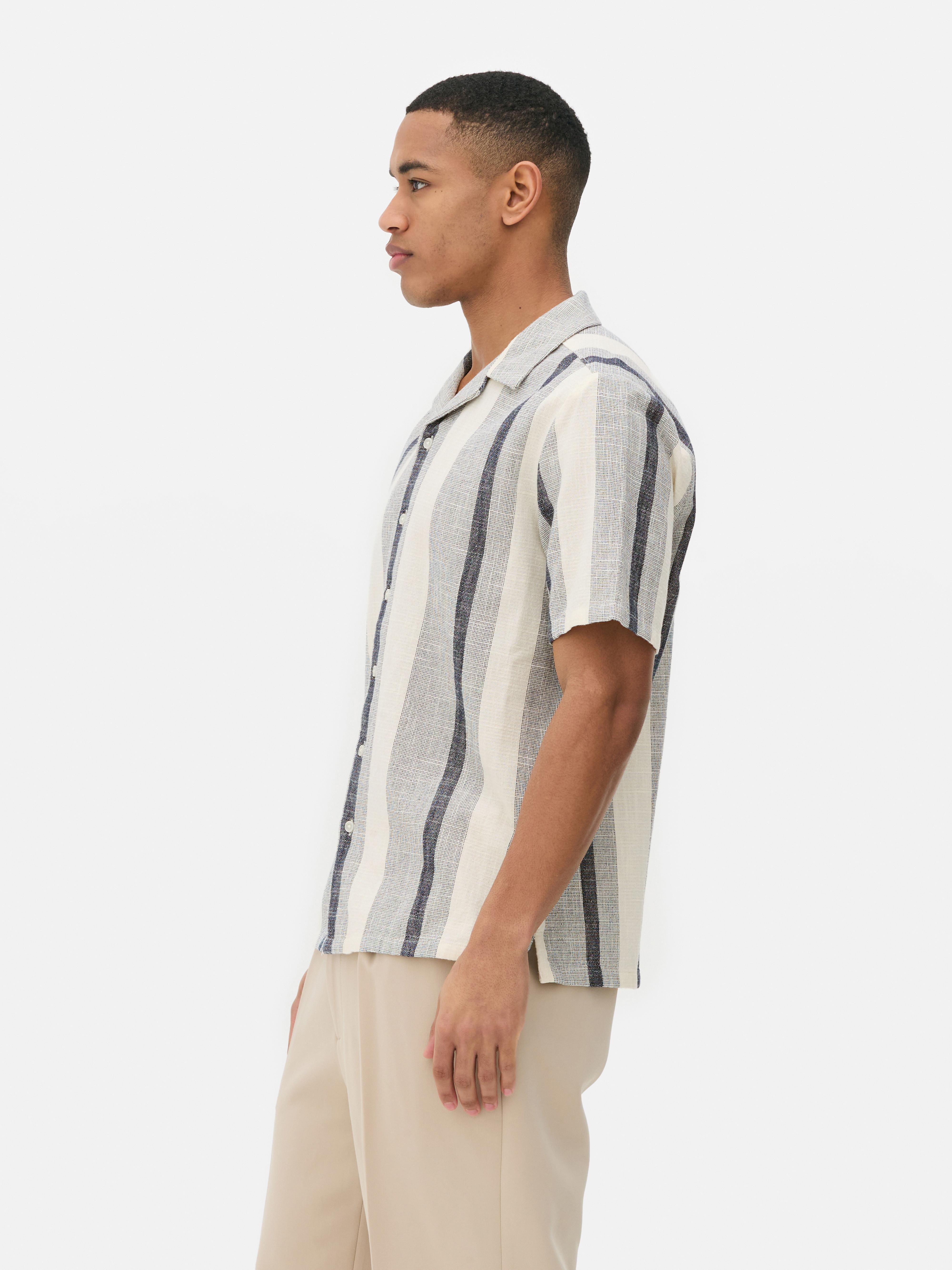 Chemise rayée et texturée à manches courtes