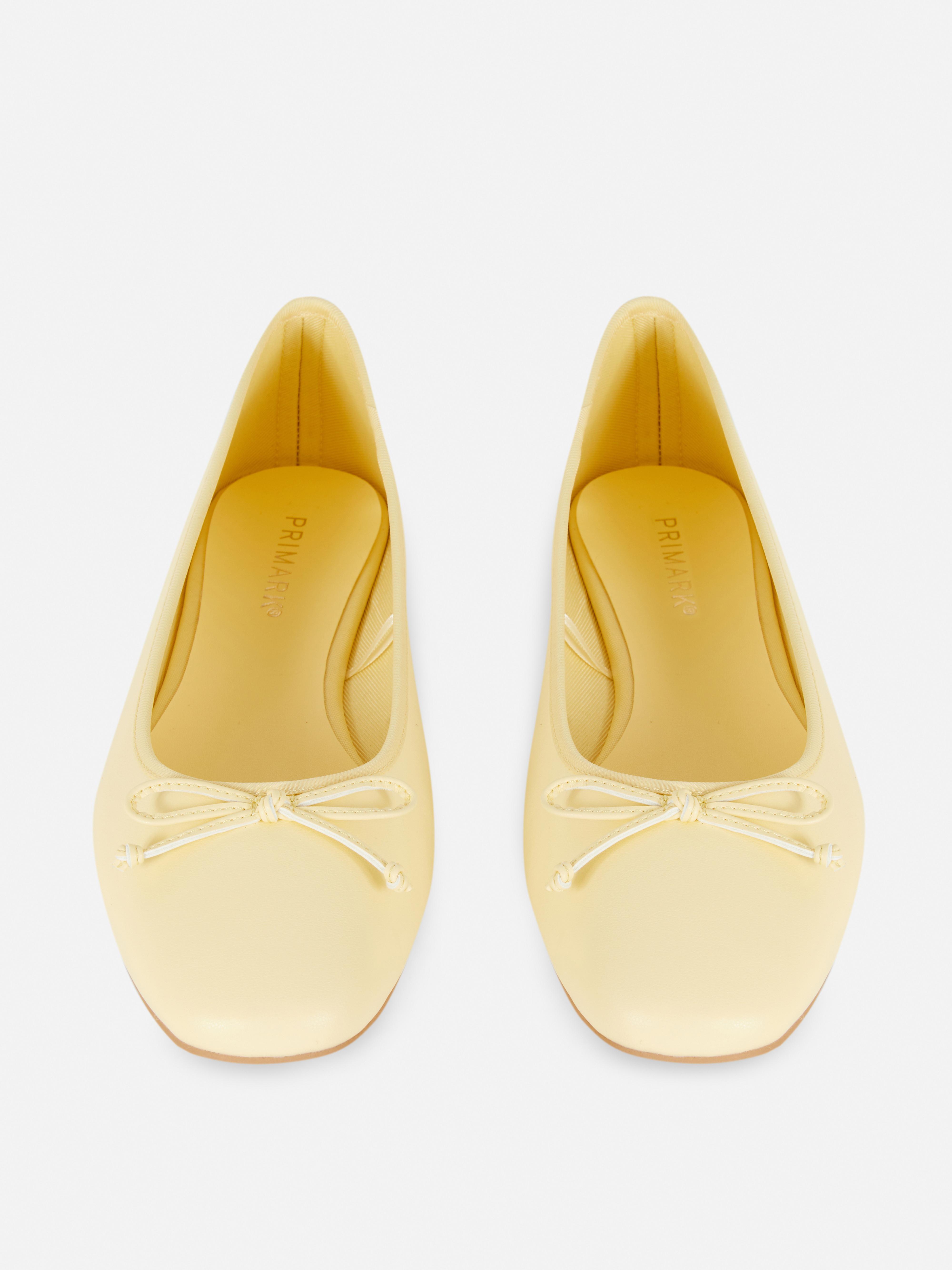 Ballerina's met strik