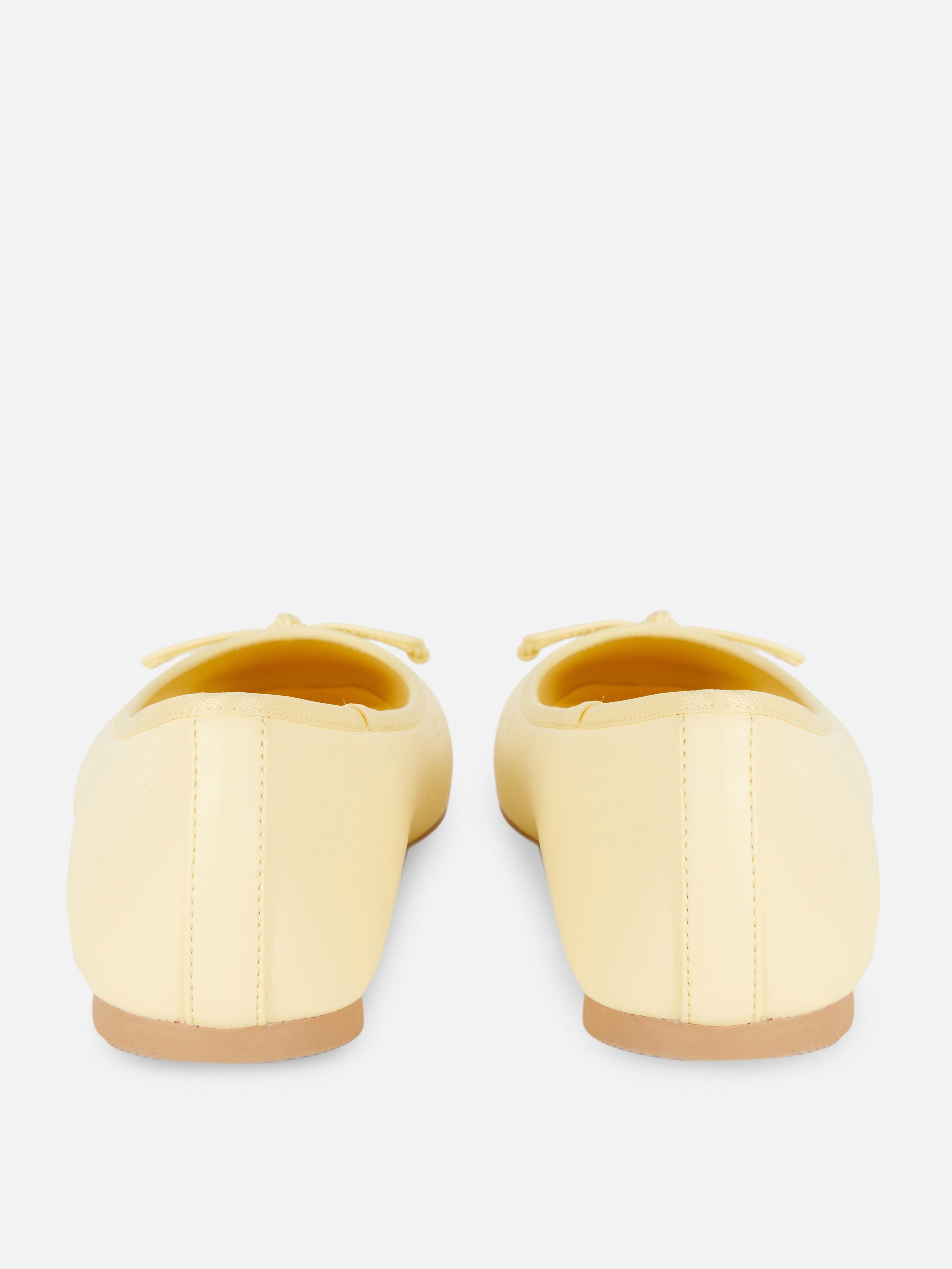Ballerina's met strik
