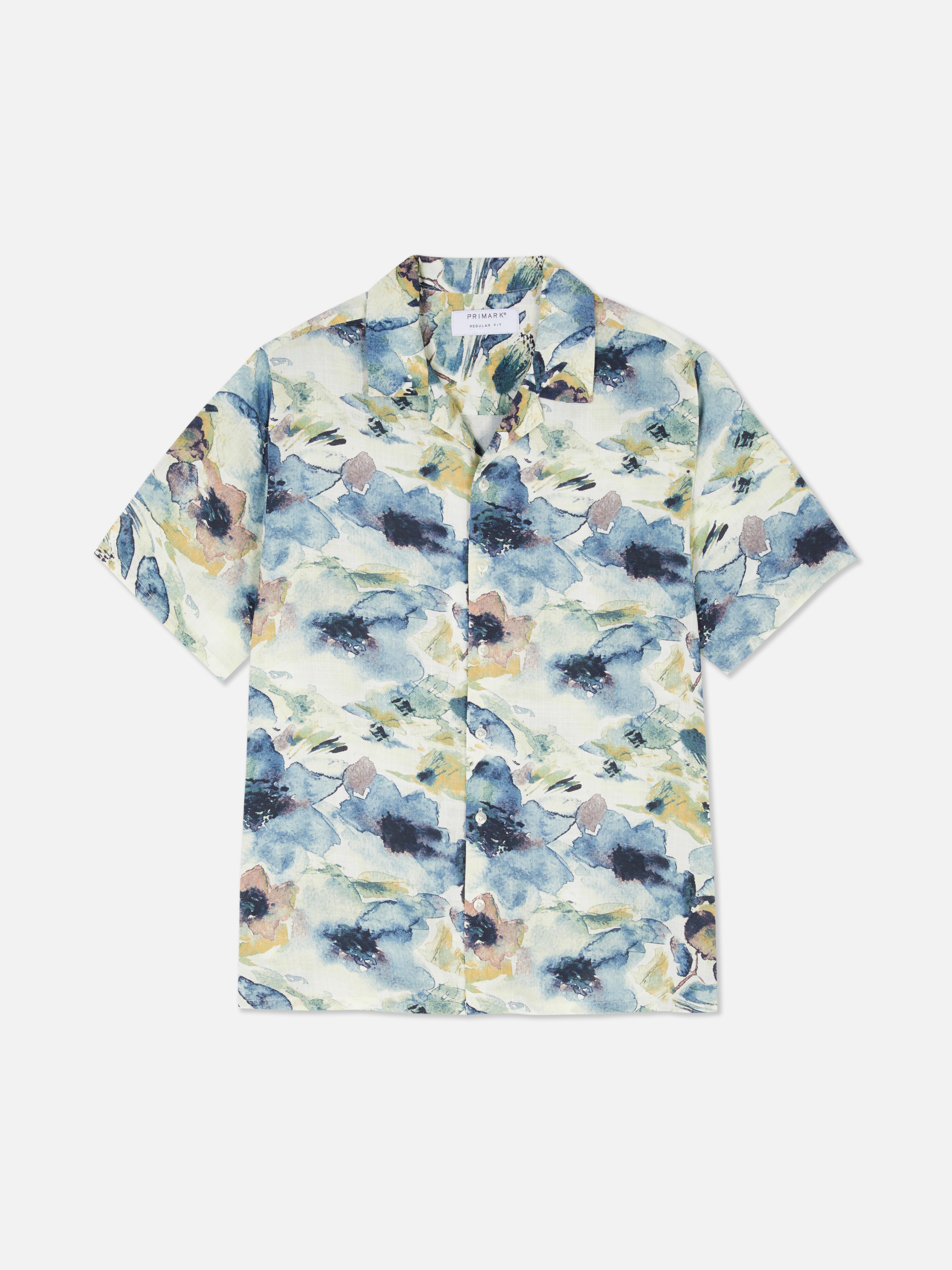 Overhemd met bloemen in aquarelontwerp