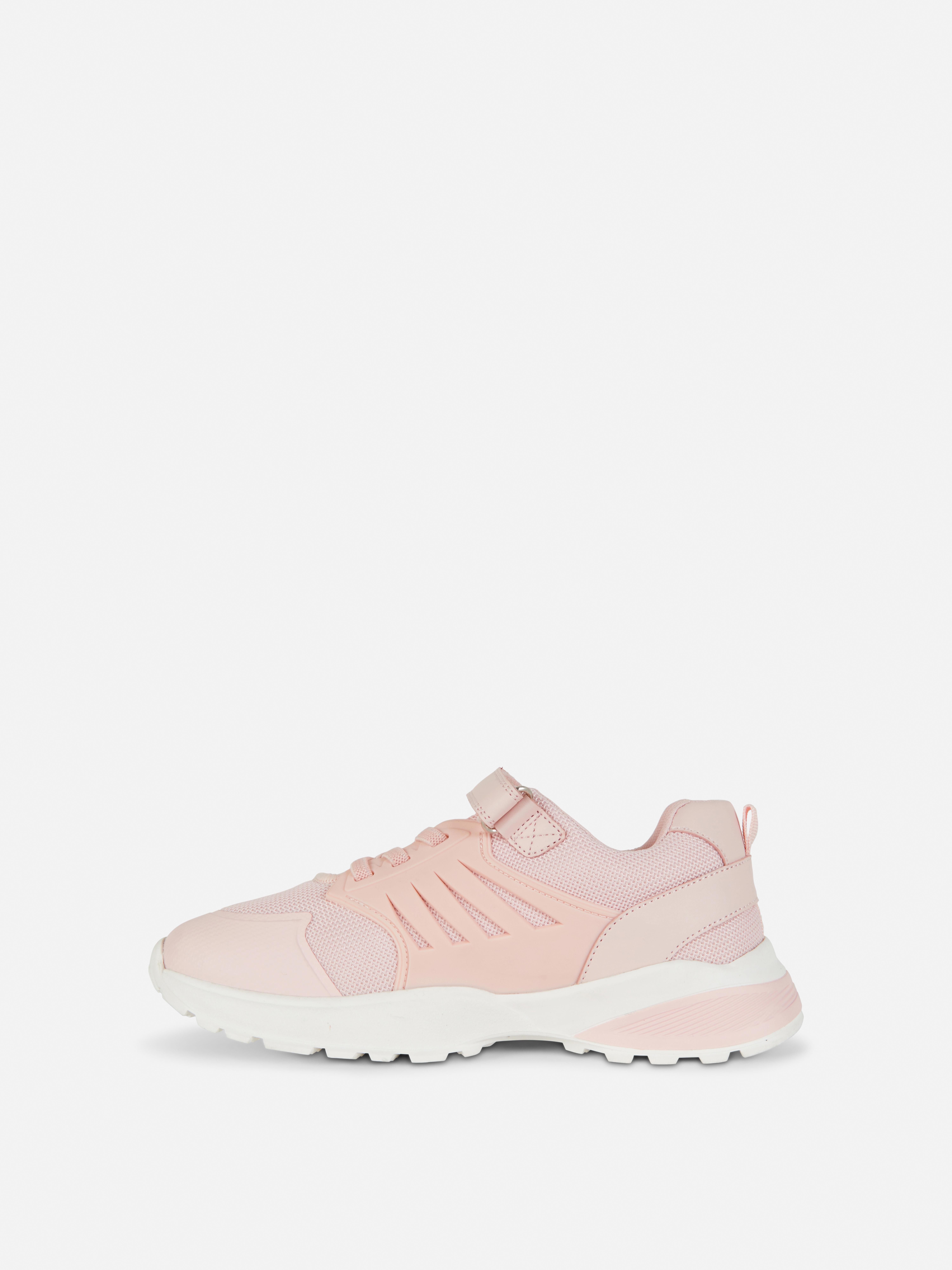 Sportliche Sneaker mit Klettverschluss