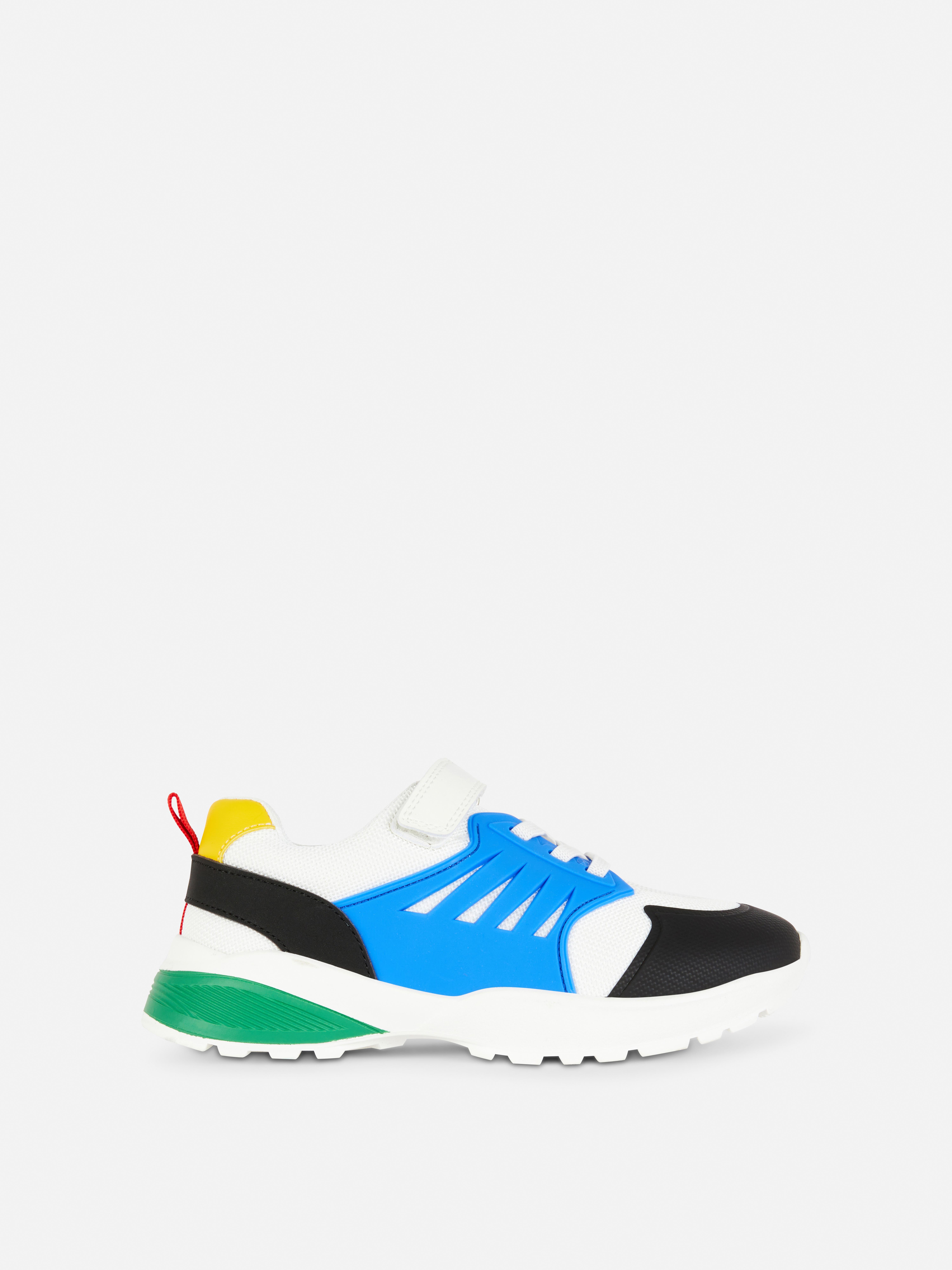 Sneaker mit dicker Sohle in Blockfarben