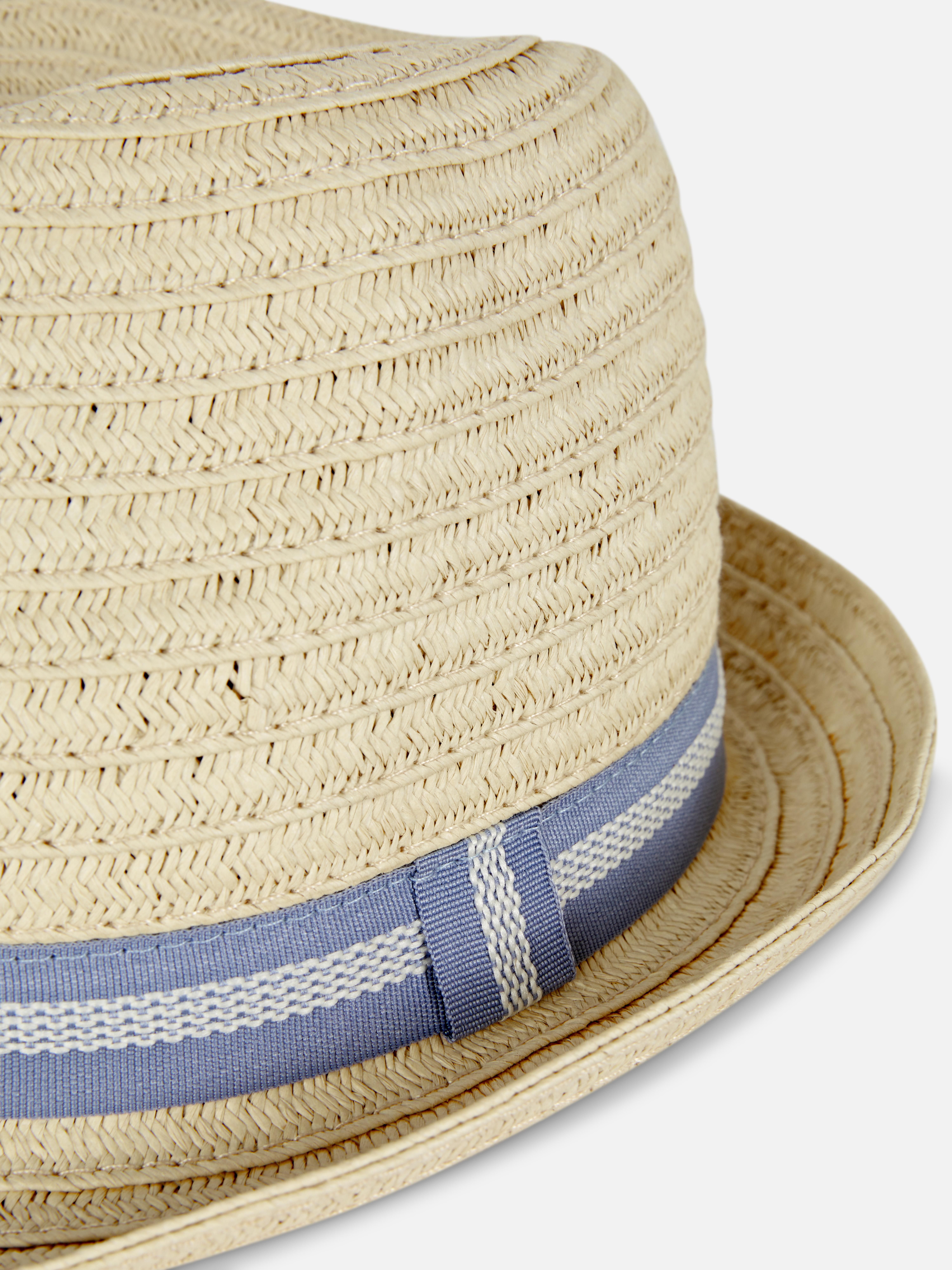 Slamnat trilby klobuk