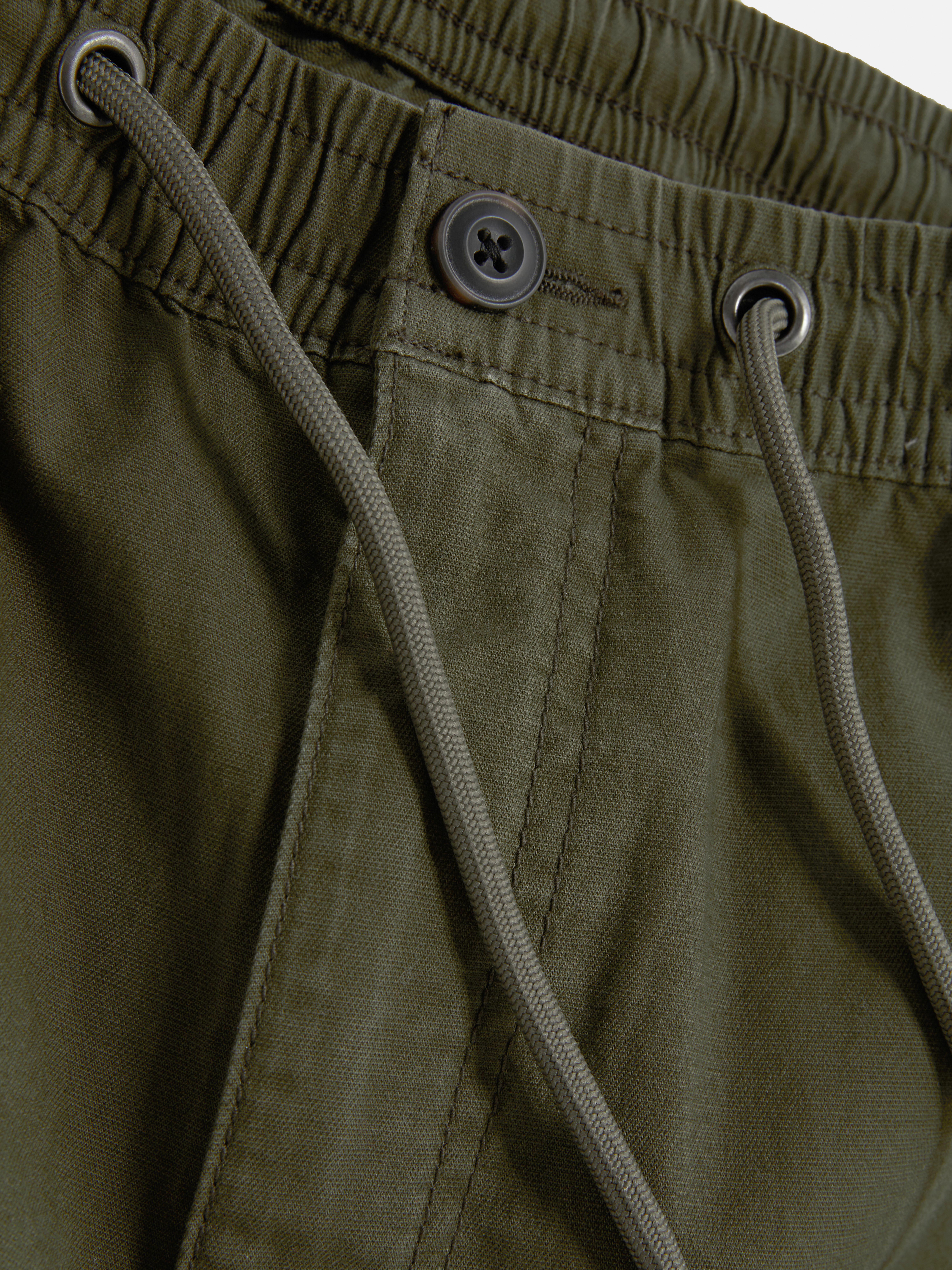 Pantaloncini cargo funzionali