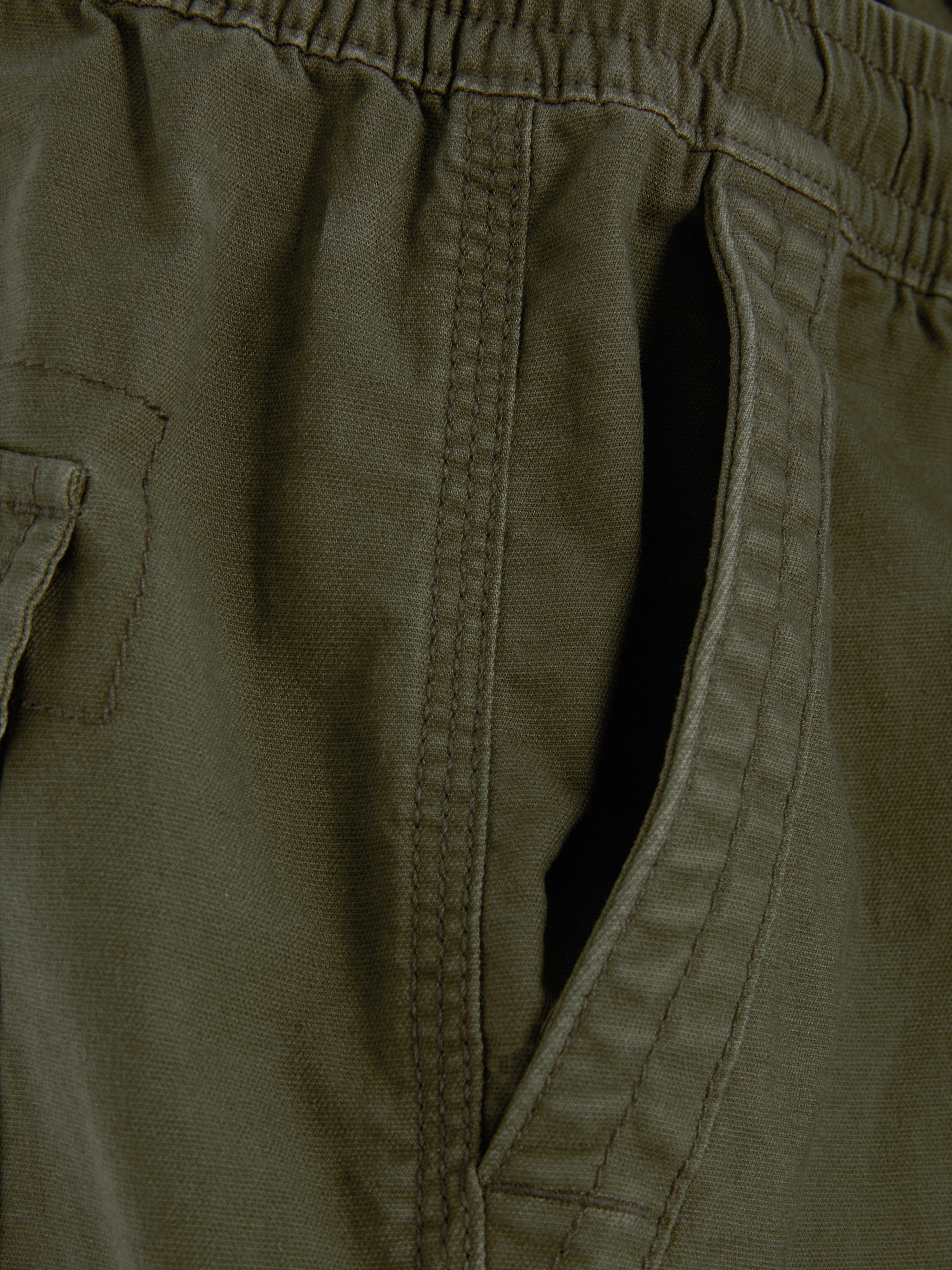 Pantaloncini cargo funzionali