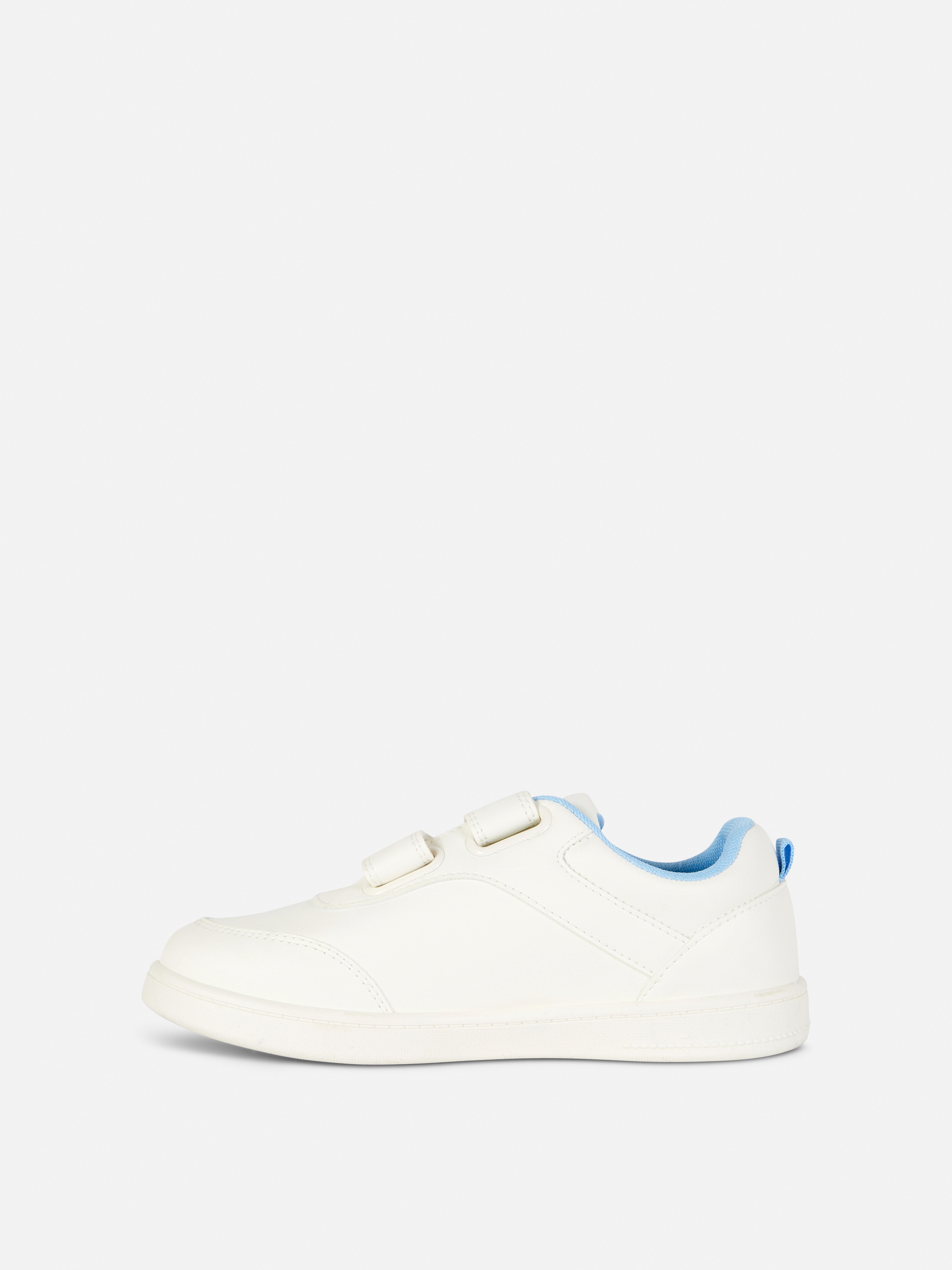 Low-Top-Sneaker mit doppeltem Klettverschluss