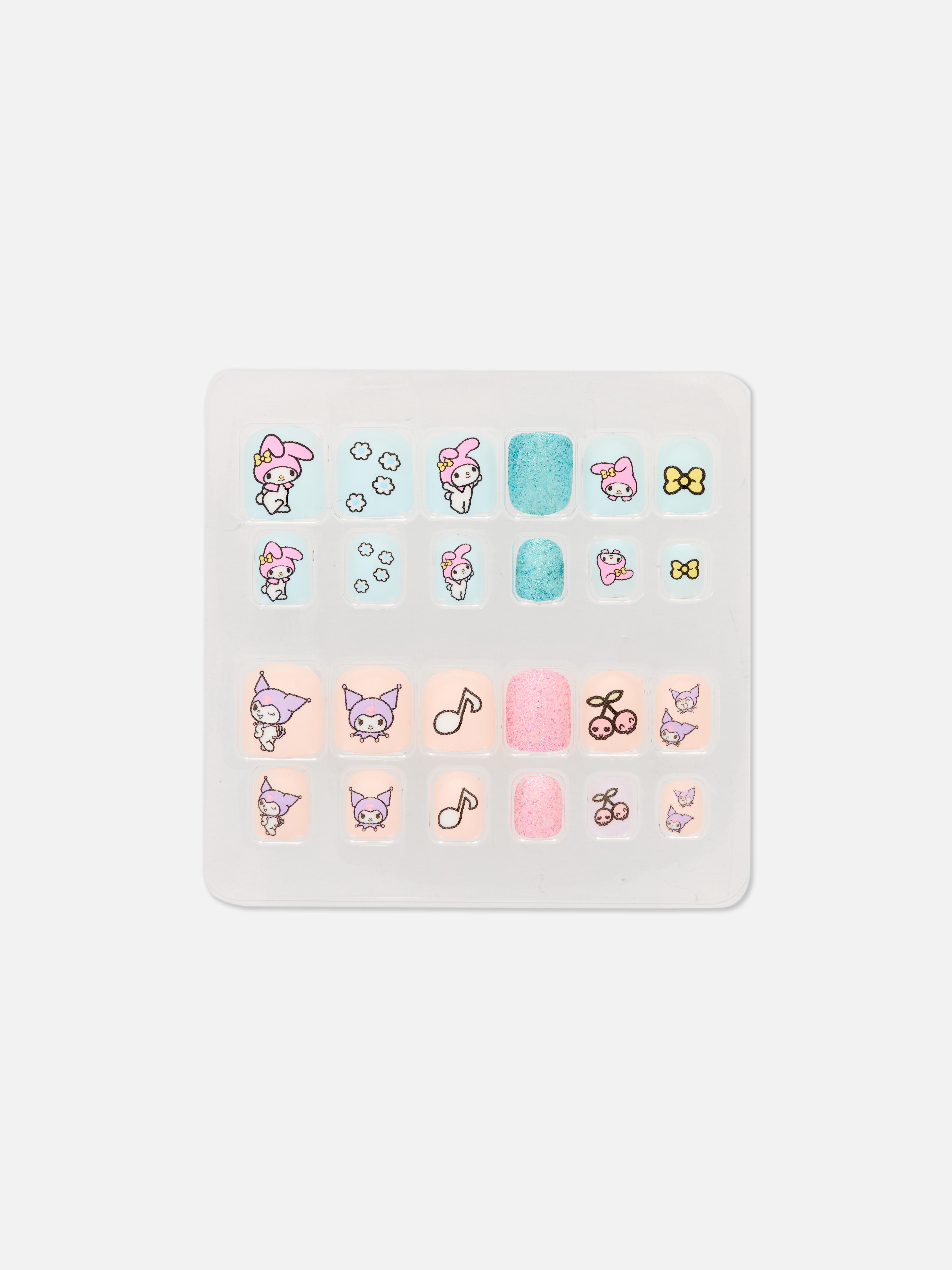 Sztuczne paznokcie z motywem Hello Kitty Kuromi