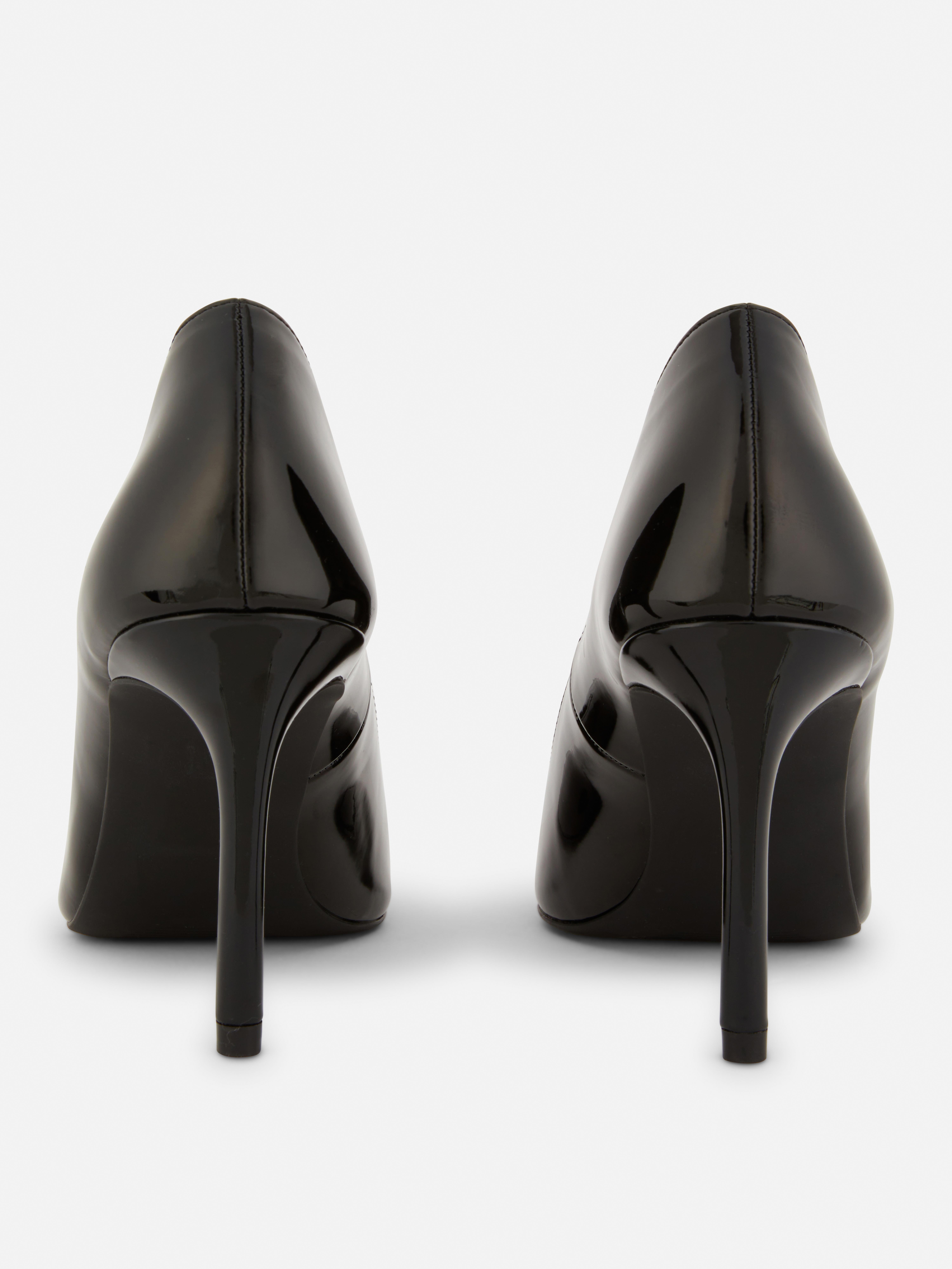 Pumps met hak en bandjes