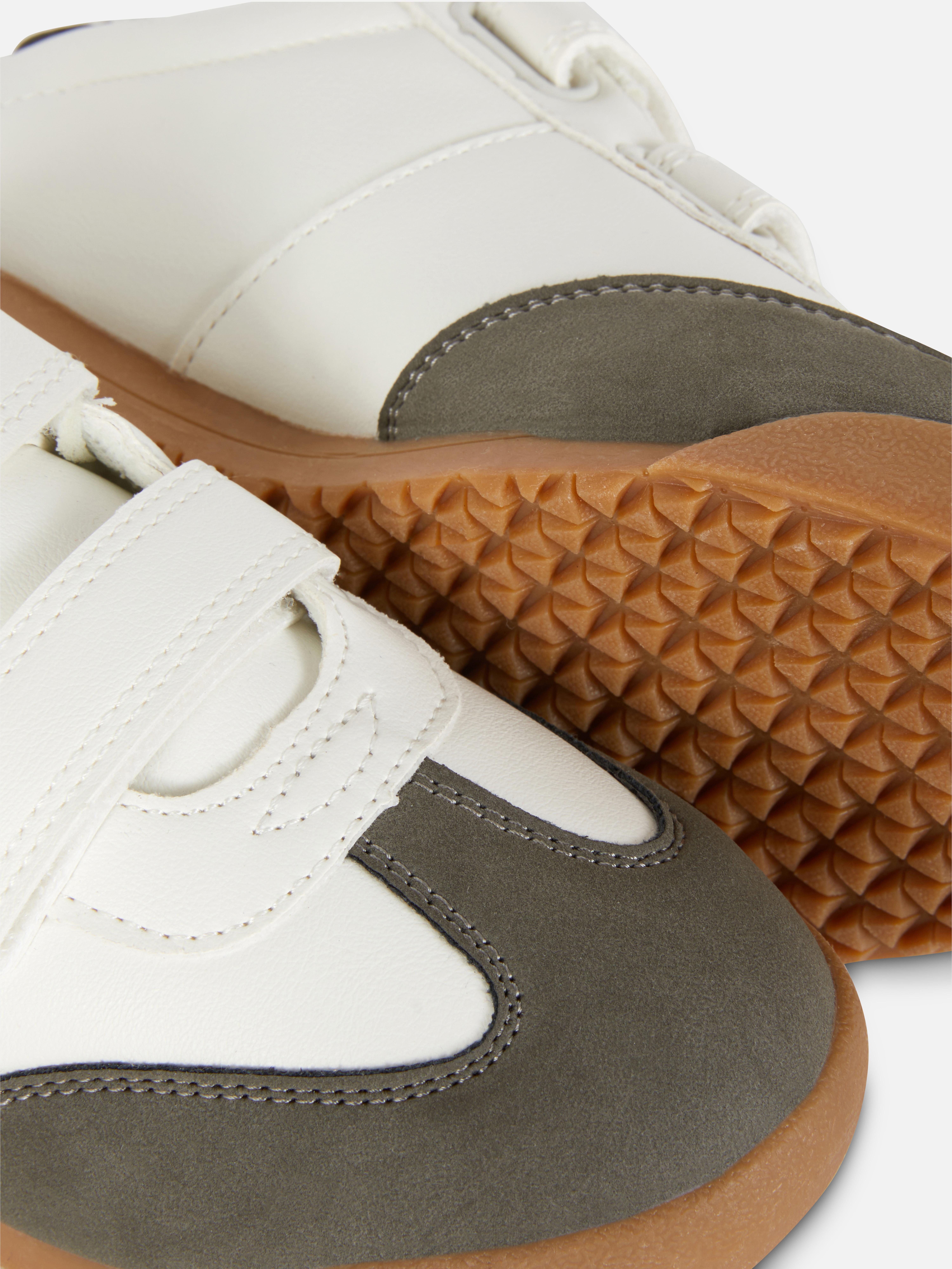 Low-Top-Sneaker