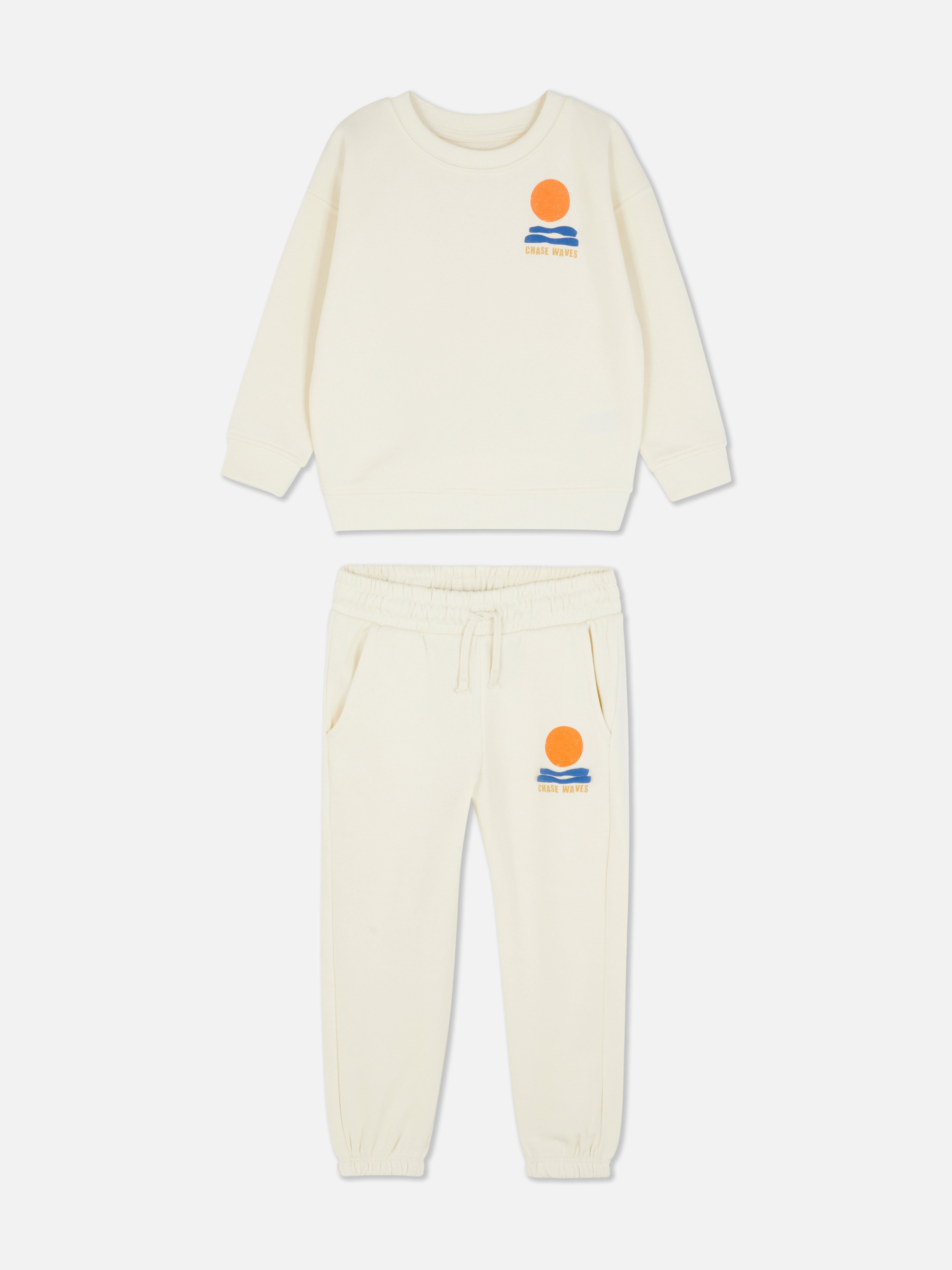 Set de sudadera gráfica y joggers