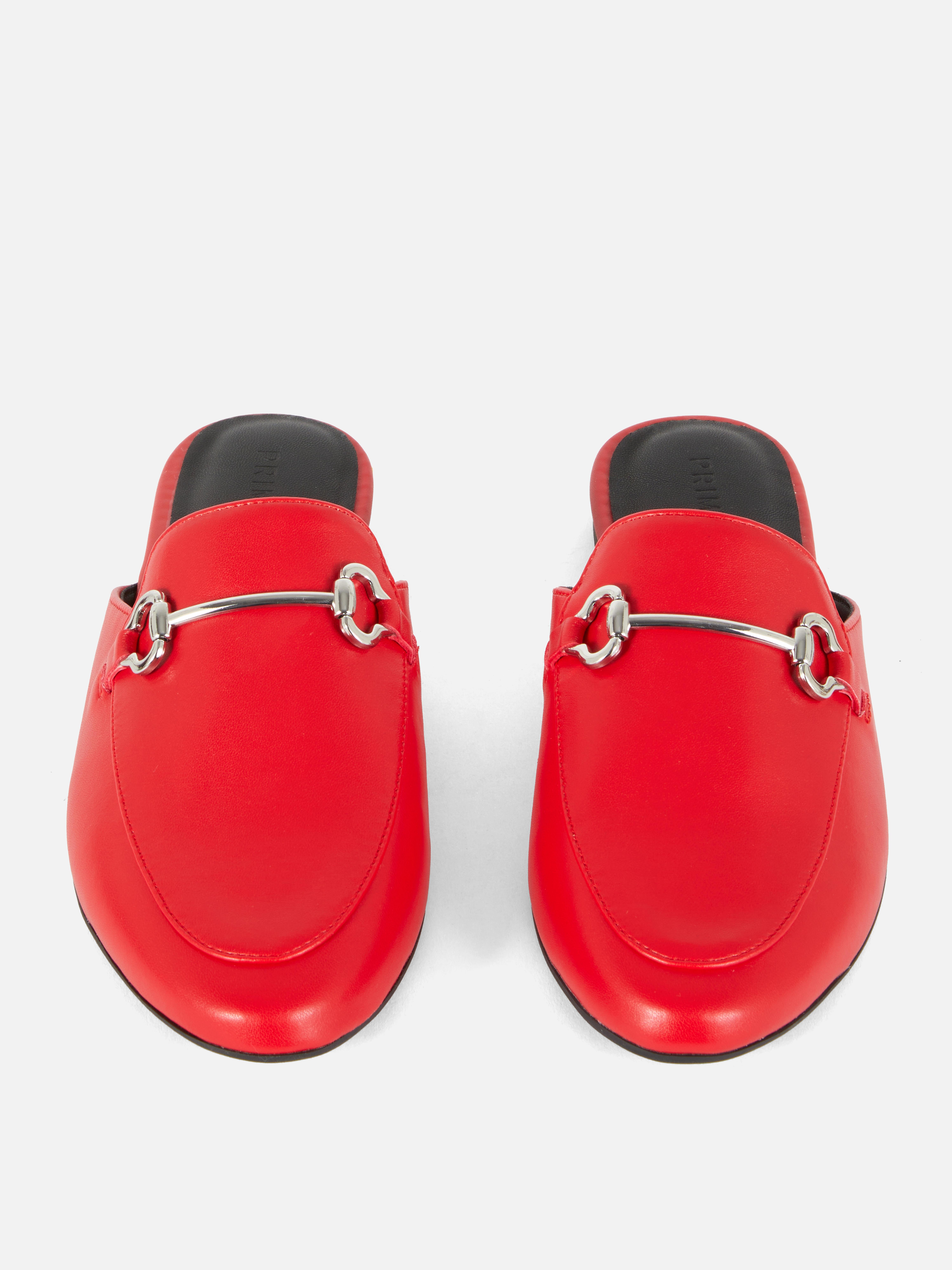 Offene Loafer mit Schnalle
