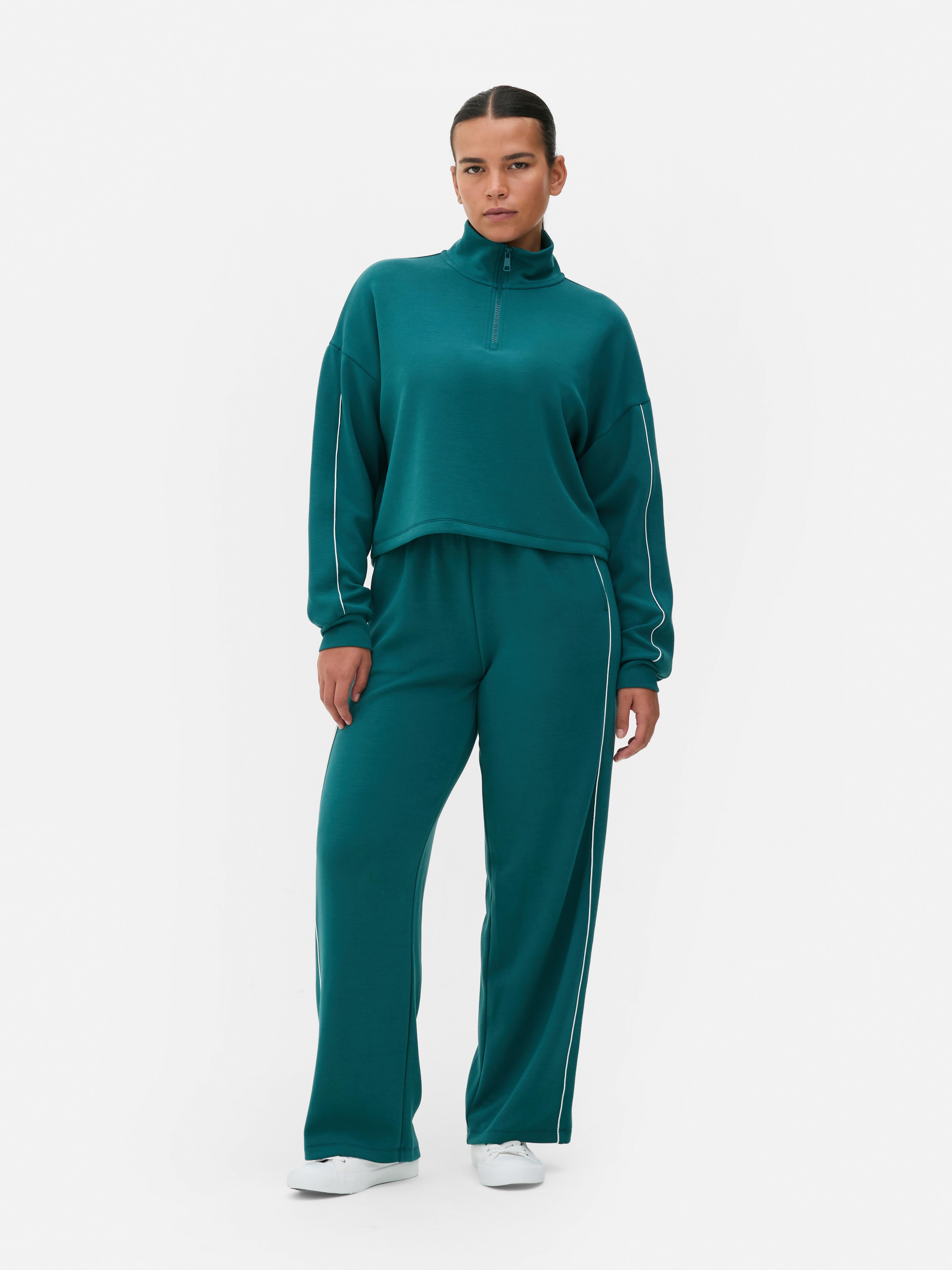 Sweatshirt mit Trichterkragen