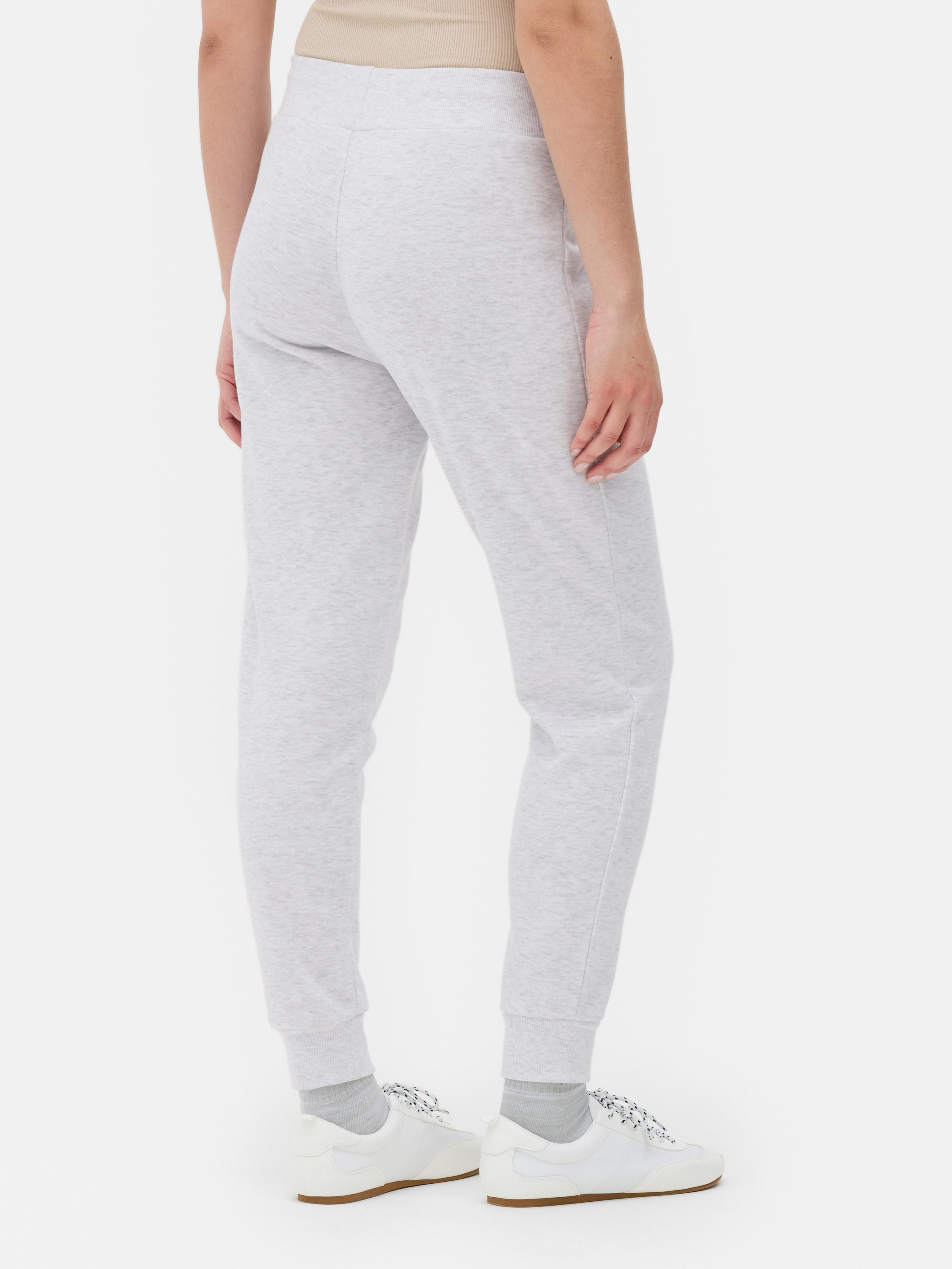 Joggers ajustados