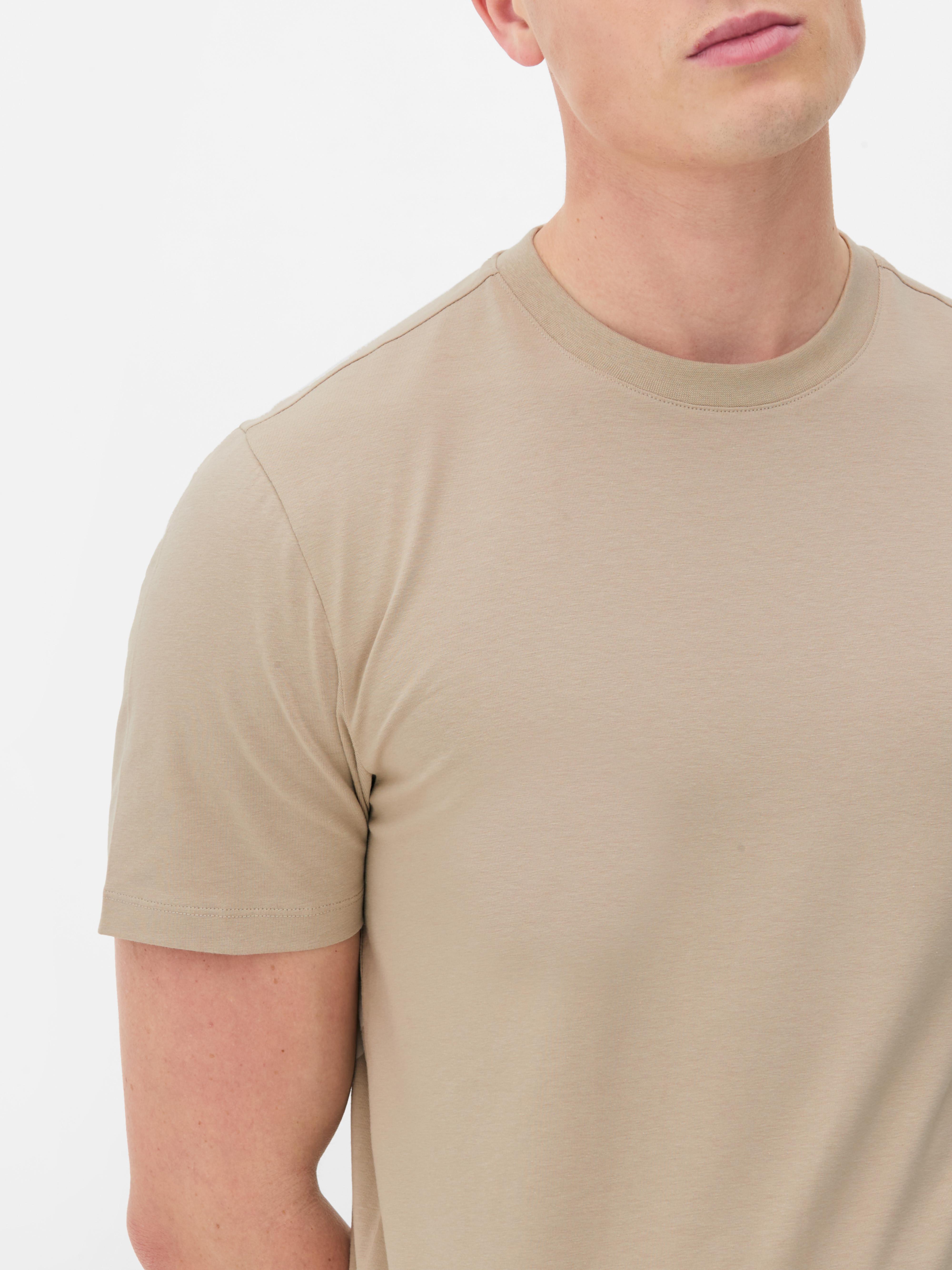 T-shirt uni coupe slim